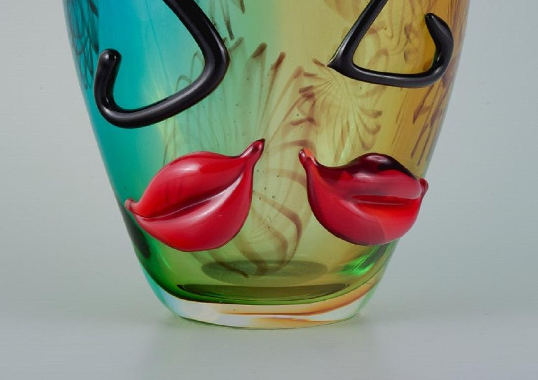 Modern Murano, Venice. Large Vase in Picasso Style in Mouth-Blown Art Glass. 1980s For Sale