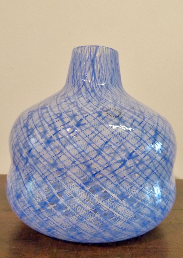 Murano, Venini Italia, 1985 Vase "Zanfirico Reticello" For Sale at 1stDibs