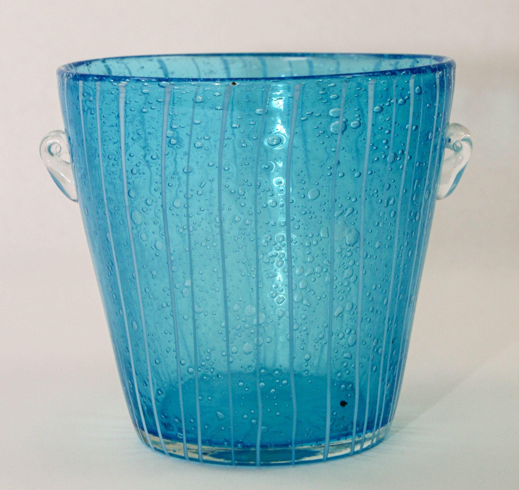 Murano Venini Venetian Ice Bucket Blue and White Art Glass 1980s For Sale 5