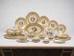 Fine Italian Porcelain Dinner Service, Verbano Laveno, 20th Century