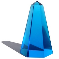 Obelisk-Pyramiden-Briefbeschwerer-Skulptur aus blauem italienischem Muranoglas
