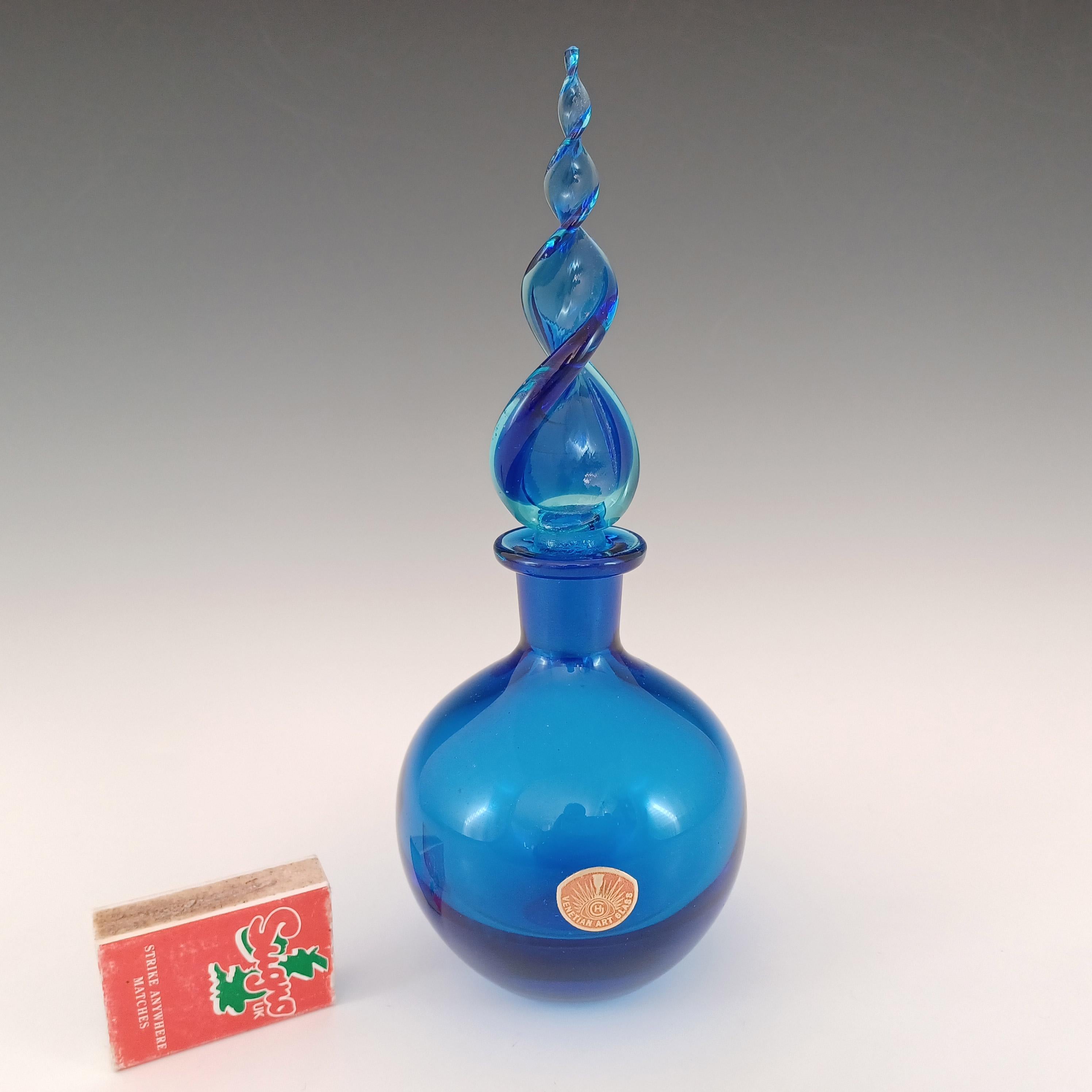 Murano Vintage Blue Sommerso Glass Perfume / Scent Bottle For Sale 3
