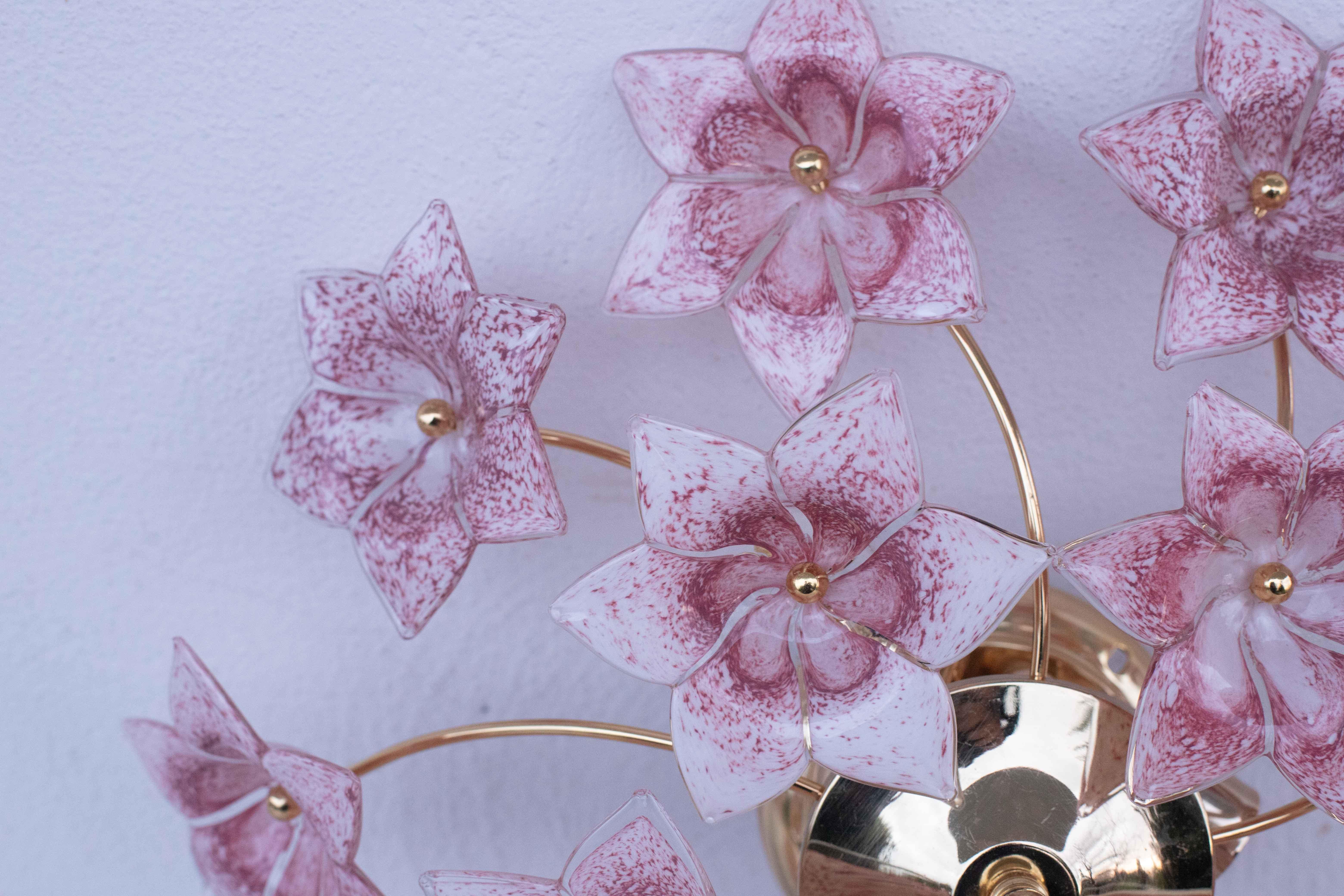 Lámpara de techo vintage de Murano Flores rosas, años 70 en venta 4