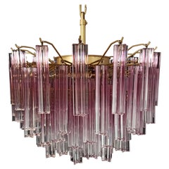 Murano-Kronleuchter im Vintage-Stil, 107 Quadriedri Amethyst-Schirm, Goldmetallrahmen