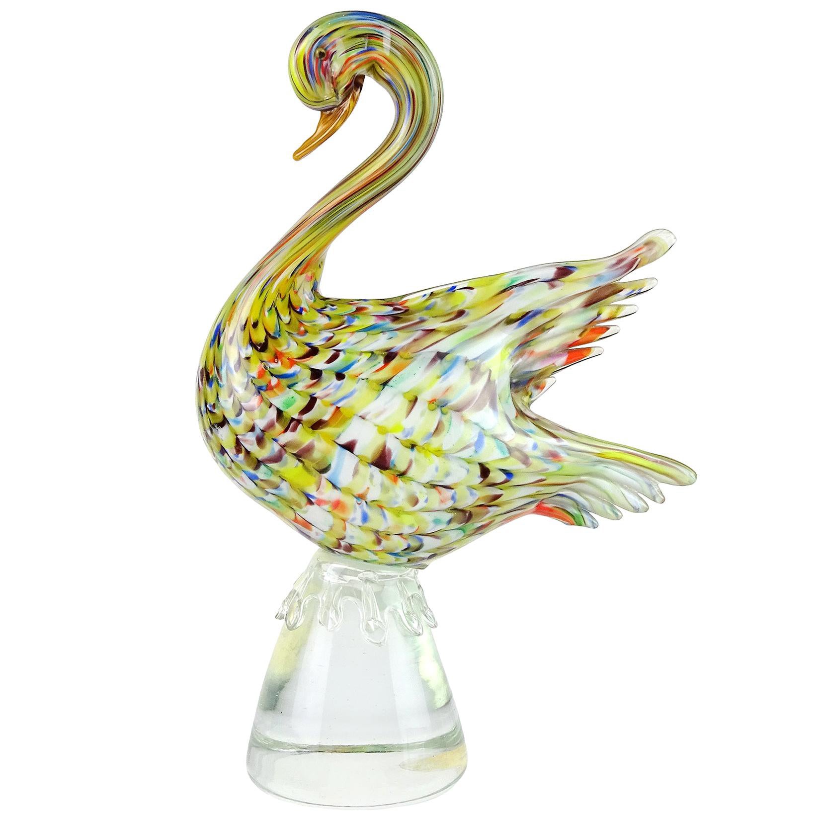 Murano Vintage Fenicio Pulled Feather Design Italian Art Glass Swan Sculpture