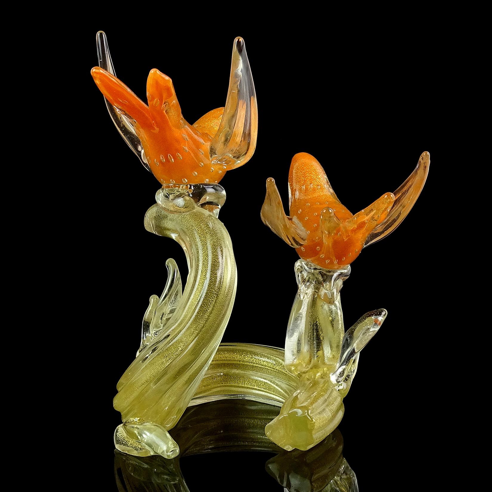 Murano Vintage Orange Gold Flecks Italian Art Glass Birds on Branch Sculpture In Good Condition For Sale In Kissimmee, FL