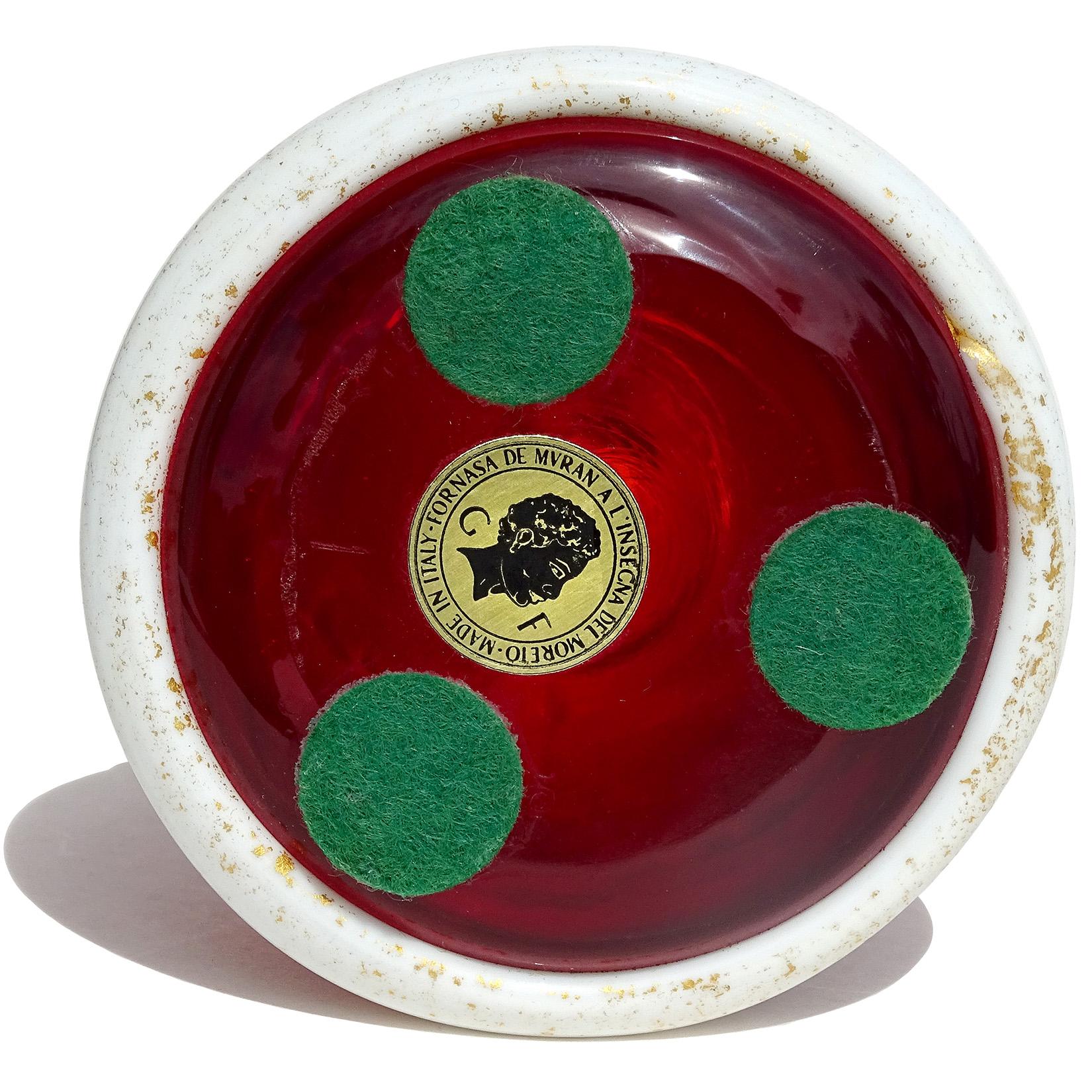 Hand-Crafted Murano Vintage Red White Painted Face Italian Art Glass Santa Paperweight Figure