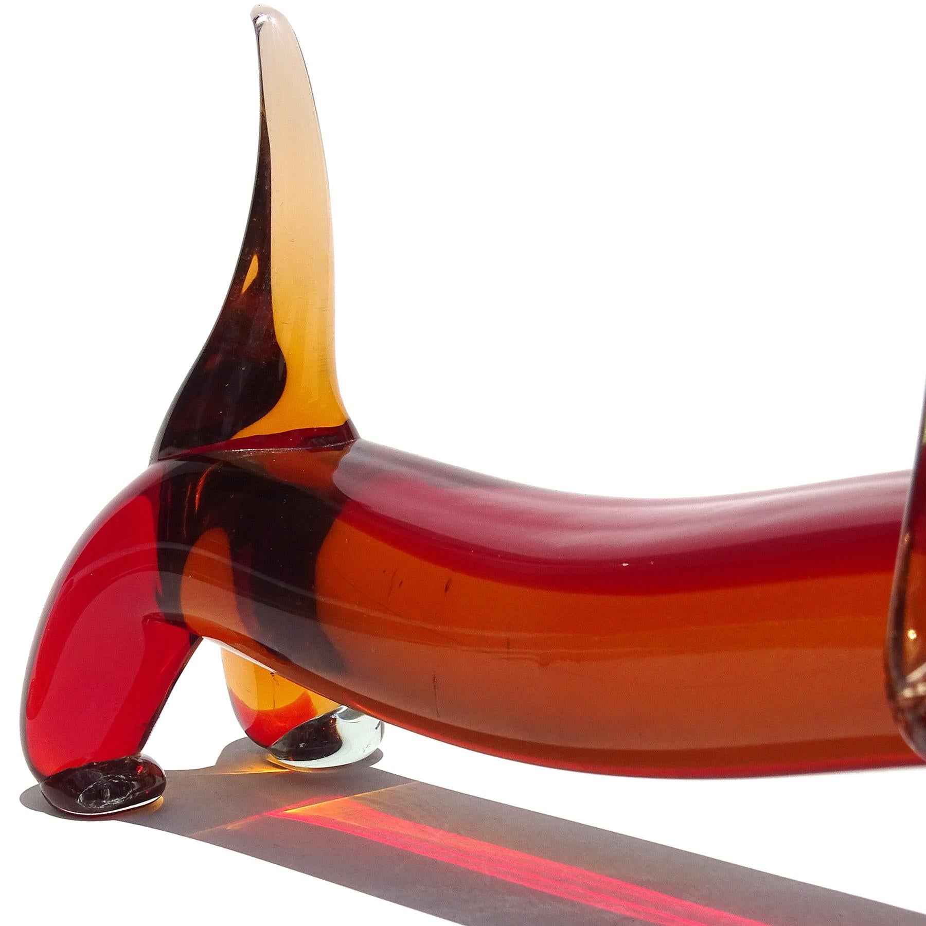 Murano Vintage Sommerso Red Orange Italian Art Glass Dachshund Dog Sculpture In Good Condition For Sale In Kissimmee, FL