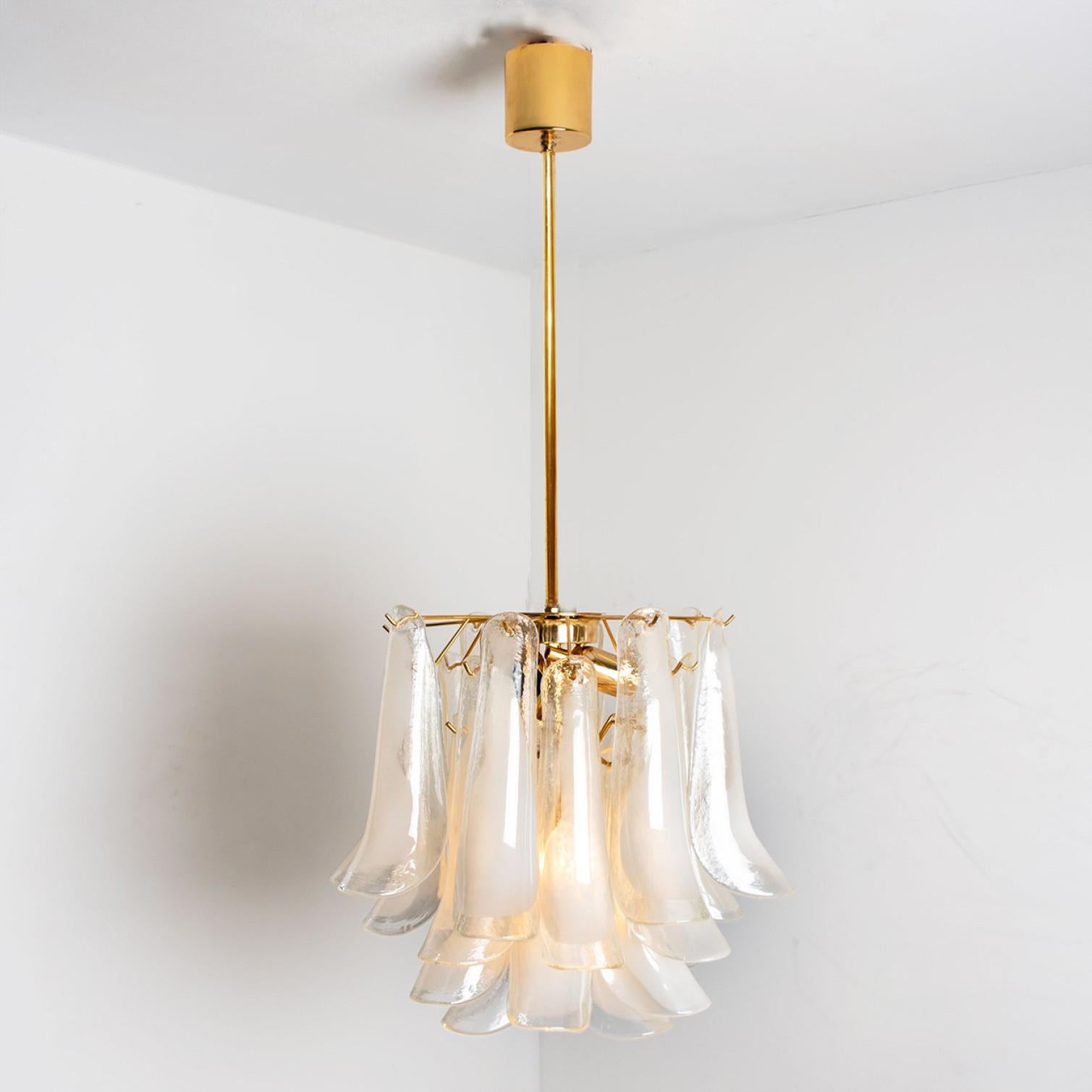 Murano White Clear Glass and Brass Chandelier, Italy, 1970s 5