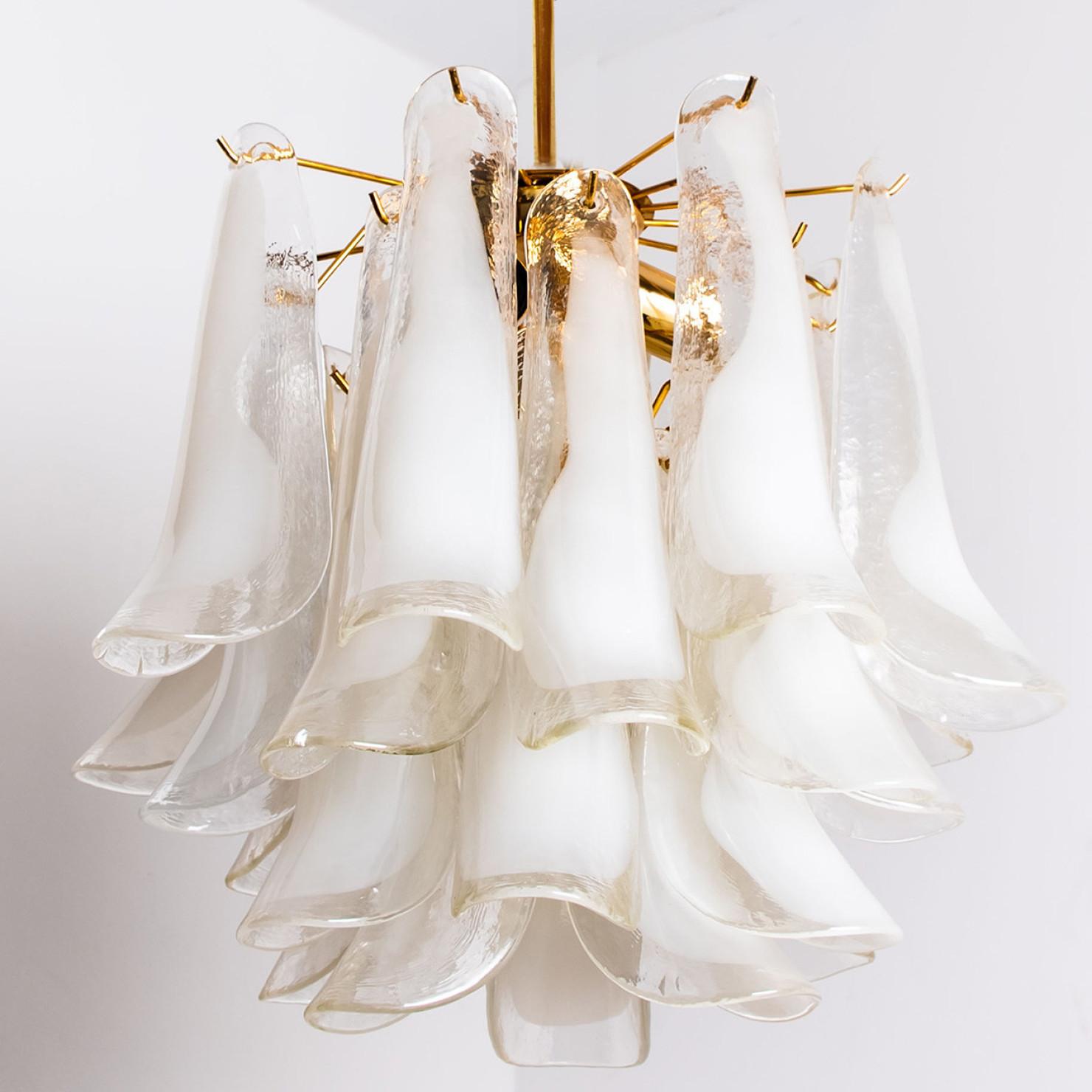 Other Murano White Clear Glass and Brass Chandelier, Italy, 1970s