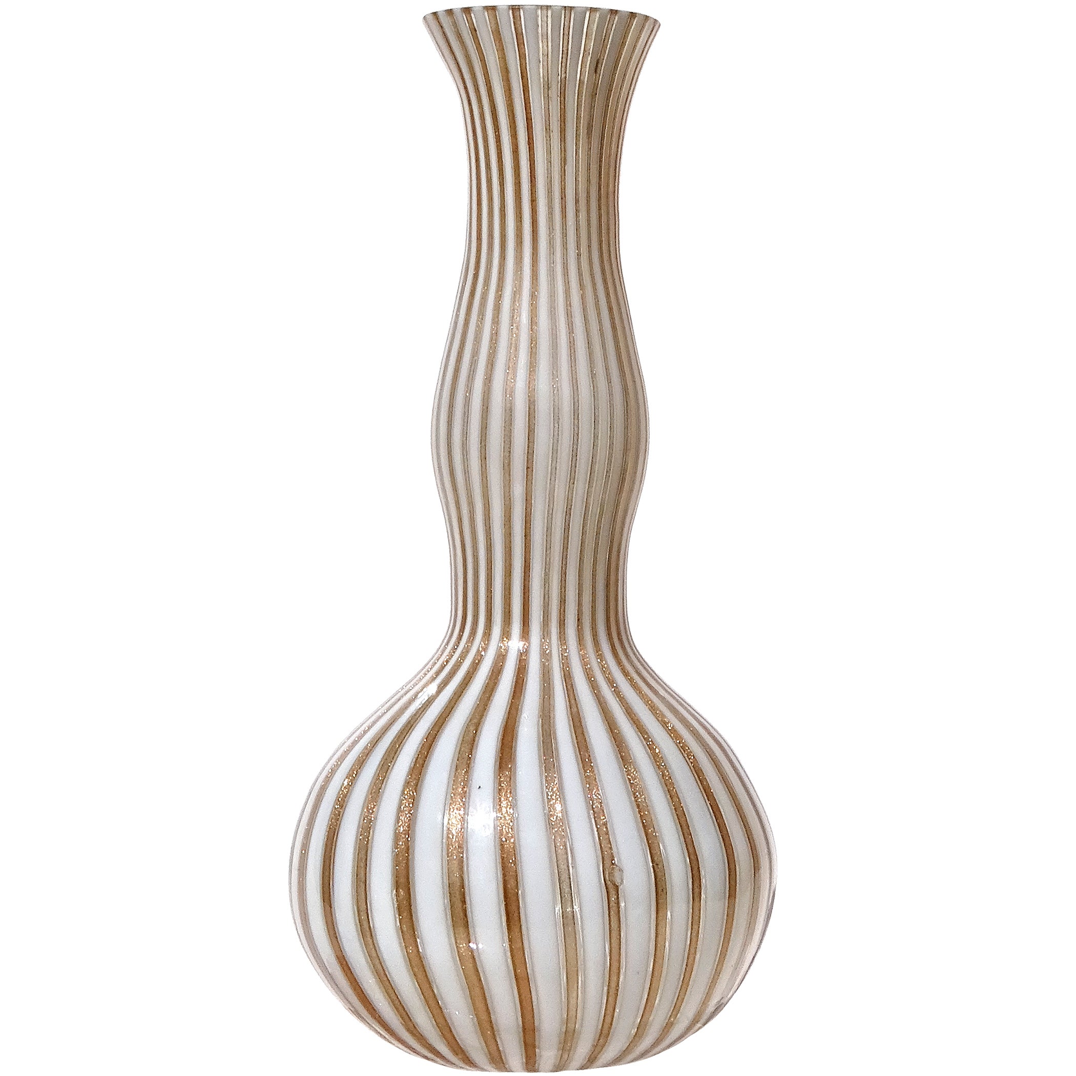 Trimming Vases and Vessels