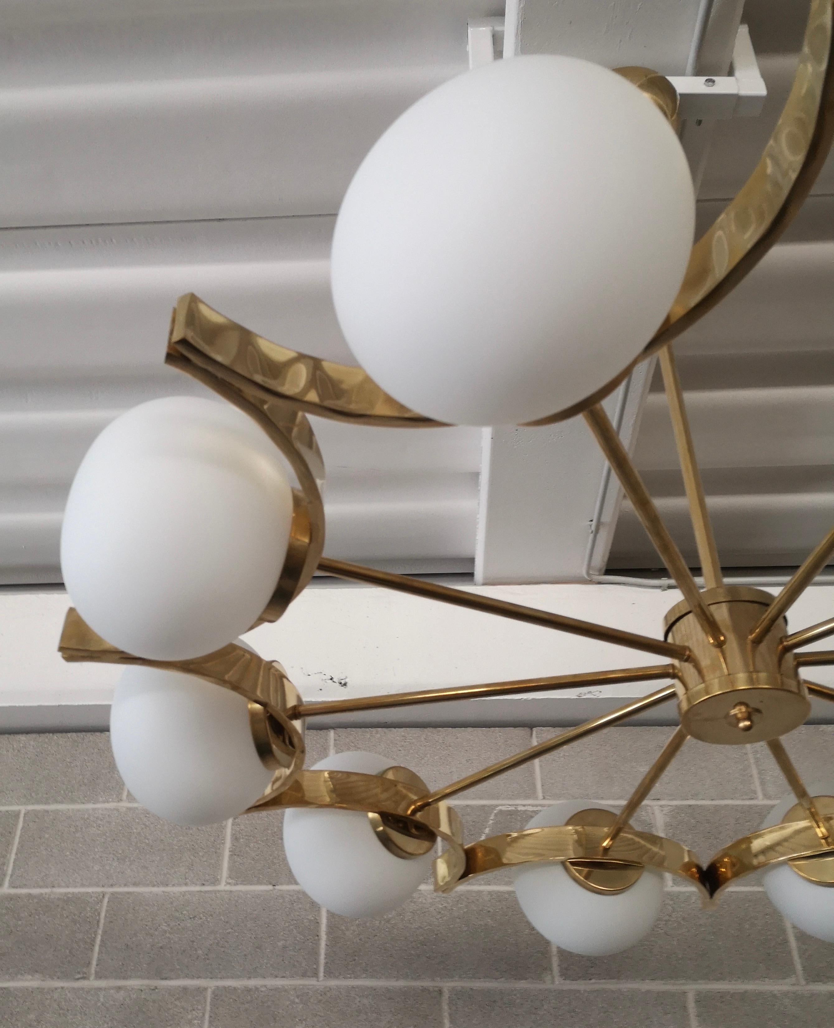 Mid-Century Modern Murano White Glass and Brass Chandelier, 2000 For Sale