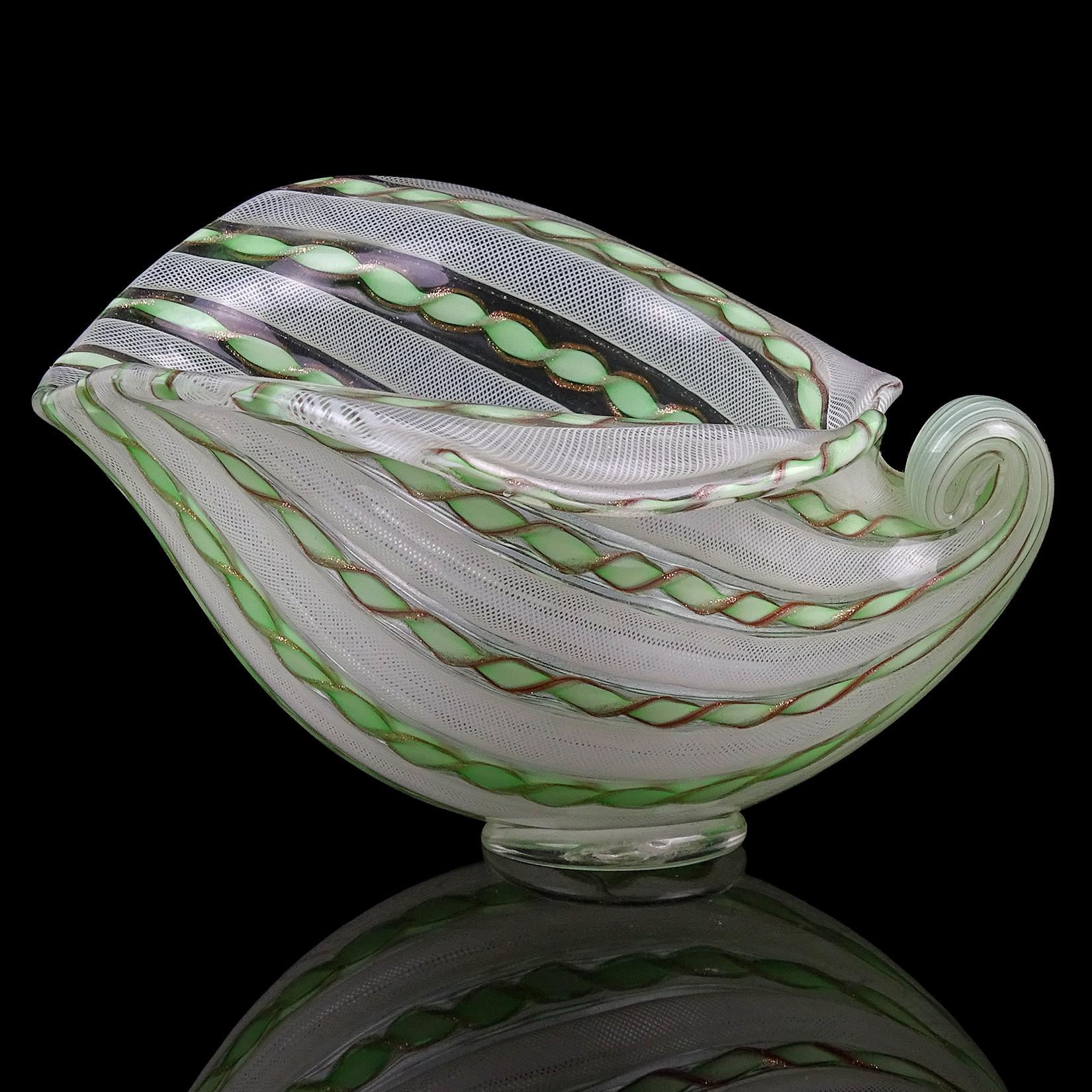 Mid-Century Modern Murano White Green Aventurine Flecks Ribbons Italian Art Glass Seashell Bowl