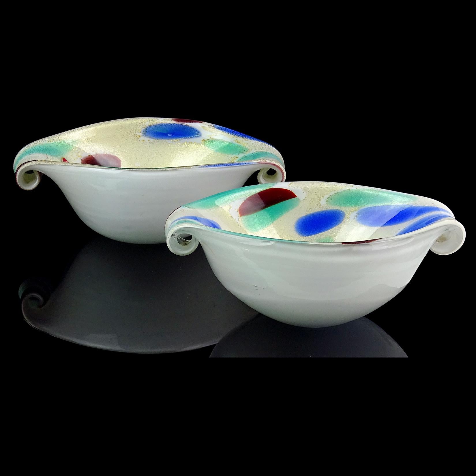 Hand-Crafted Murano White Rainbow Spots Gold Flecks Italian Art Glass Scroll Shell Bowls For Sale