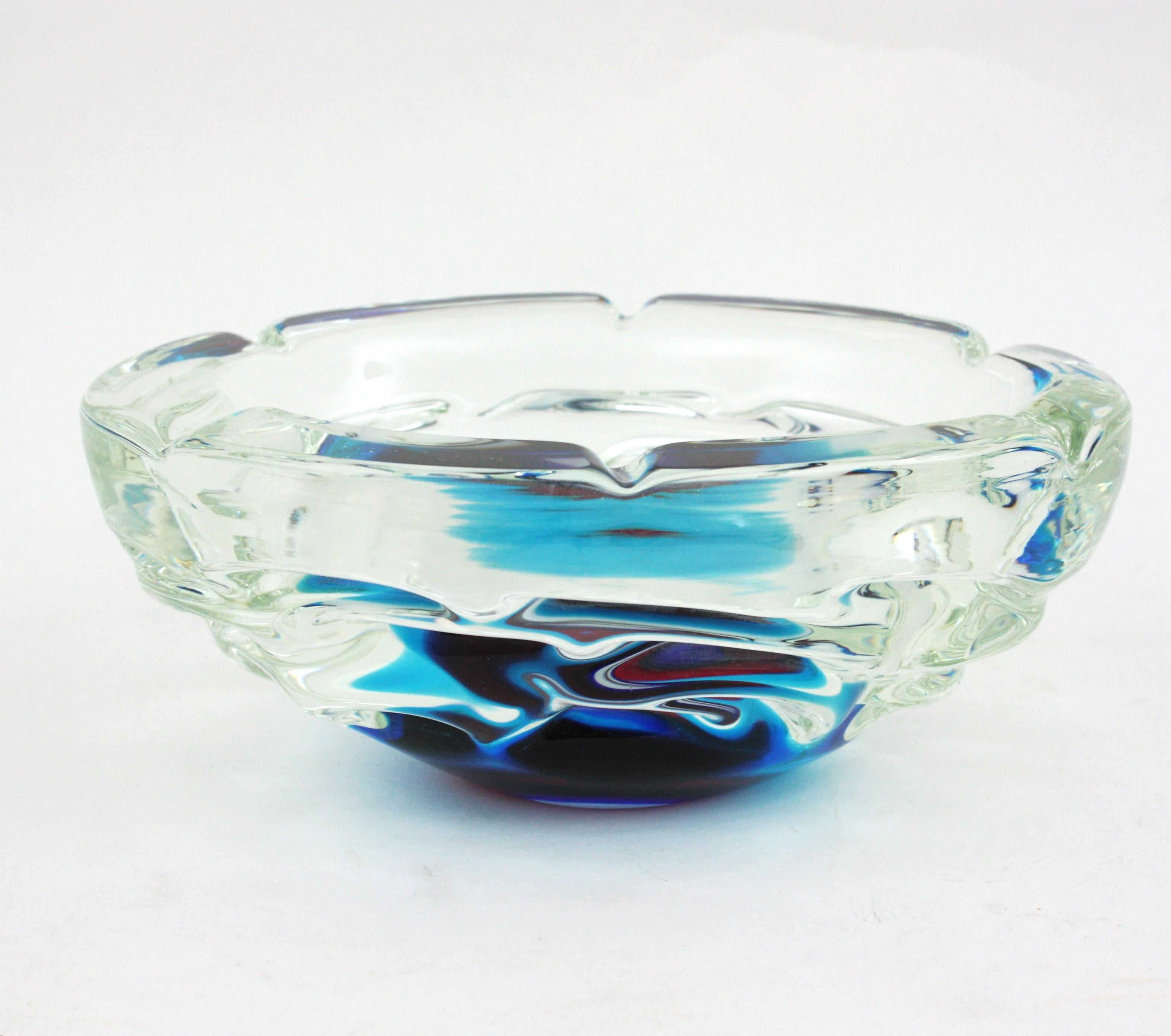 Hand-Crafted Fulvio Bianconi A Fasce Sommerso XL Murano Art Glass Centerpiece Bowl For Sale