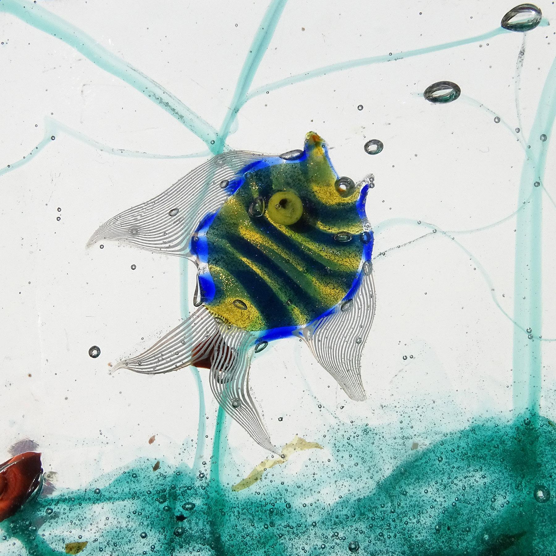 Mid-Century Modern Murano Yellow Blue Stripes Gold Flecks Italian Art Glass Fish Aquarium Sculpture For Sale
