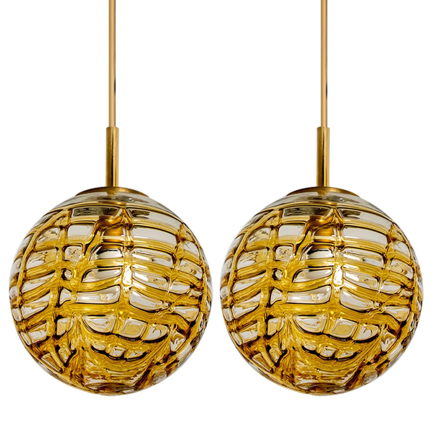 Murano Yellow Clear Glass Pendant Lights, 1960s In Good Condition For Sale In Rijssen, NL