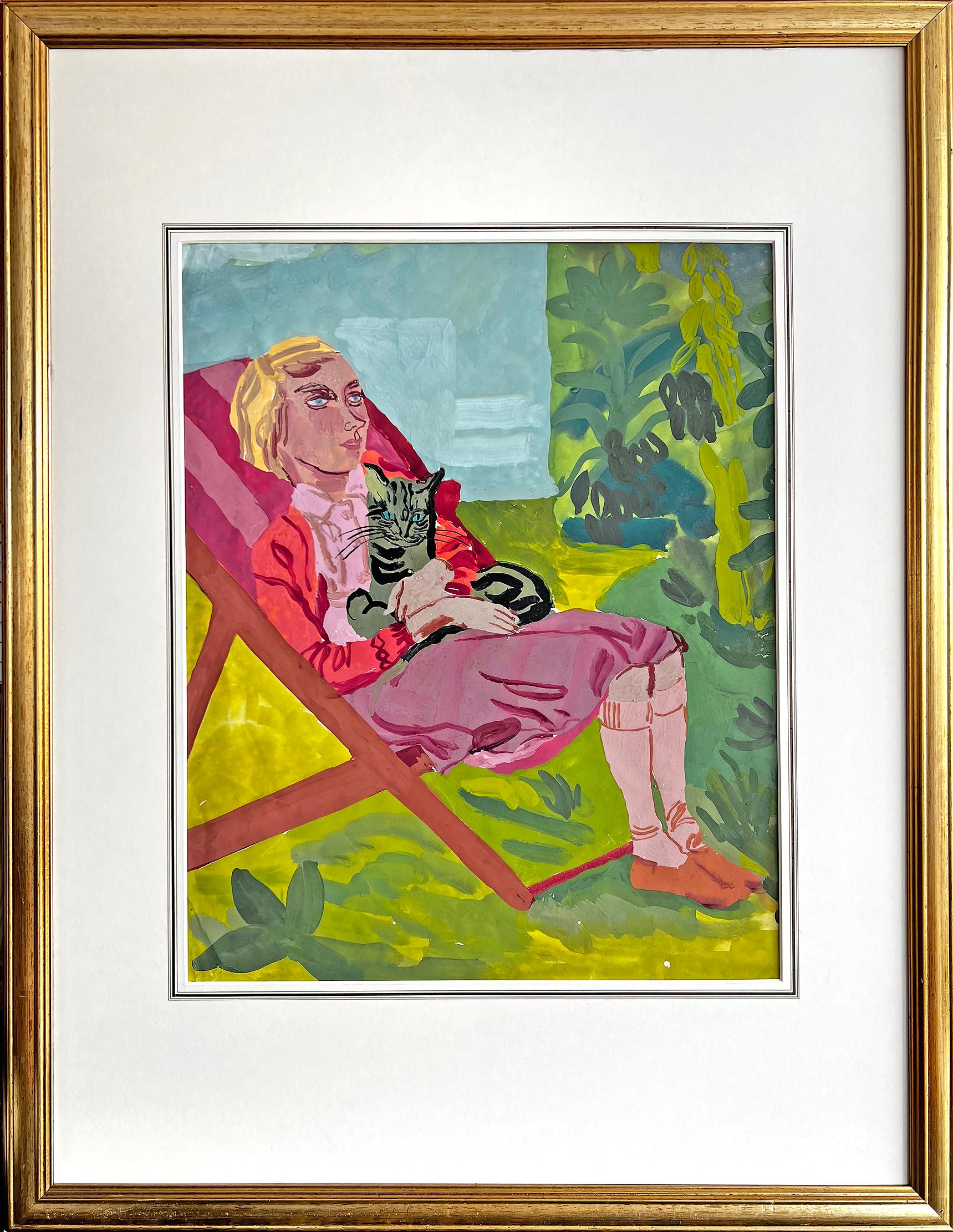 Une jeune femme blonde rêveuse tenant un chat du Bengale est représentée en train de se détendre dans une chaise longue. Elle regarde vers le haut et vers l'extérieur, réfléchissant - les marbrures distinctives du chat font écho à l'arrière-plan