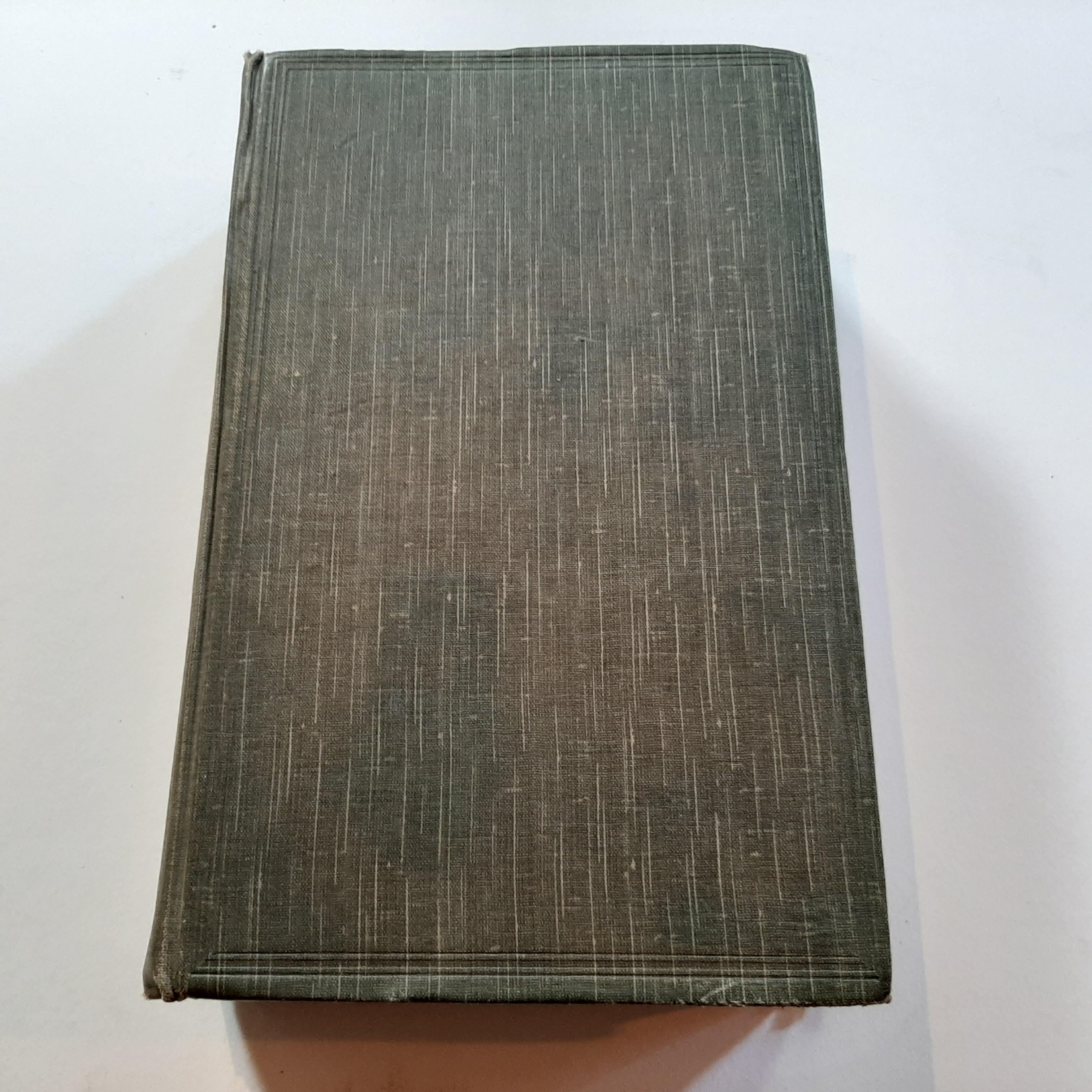 Murihiku: a History of the South Island of New Zealand by McNab (1909) In Good Condition In Langweer, NL