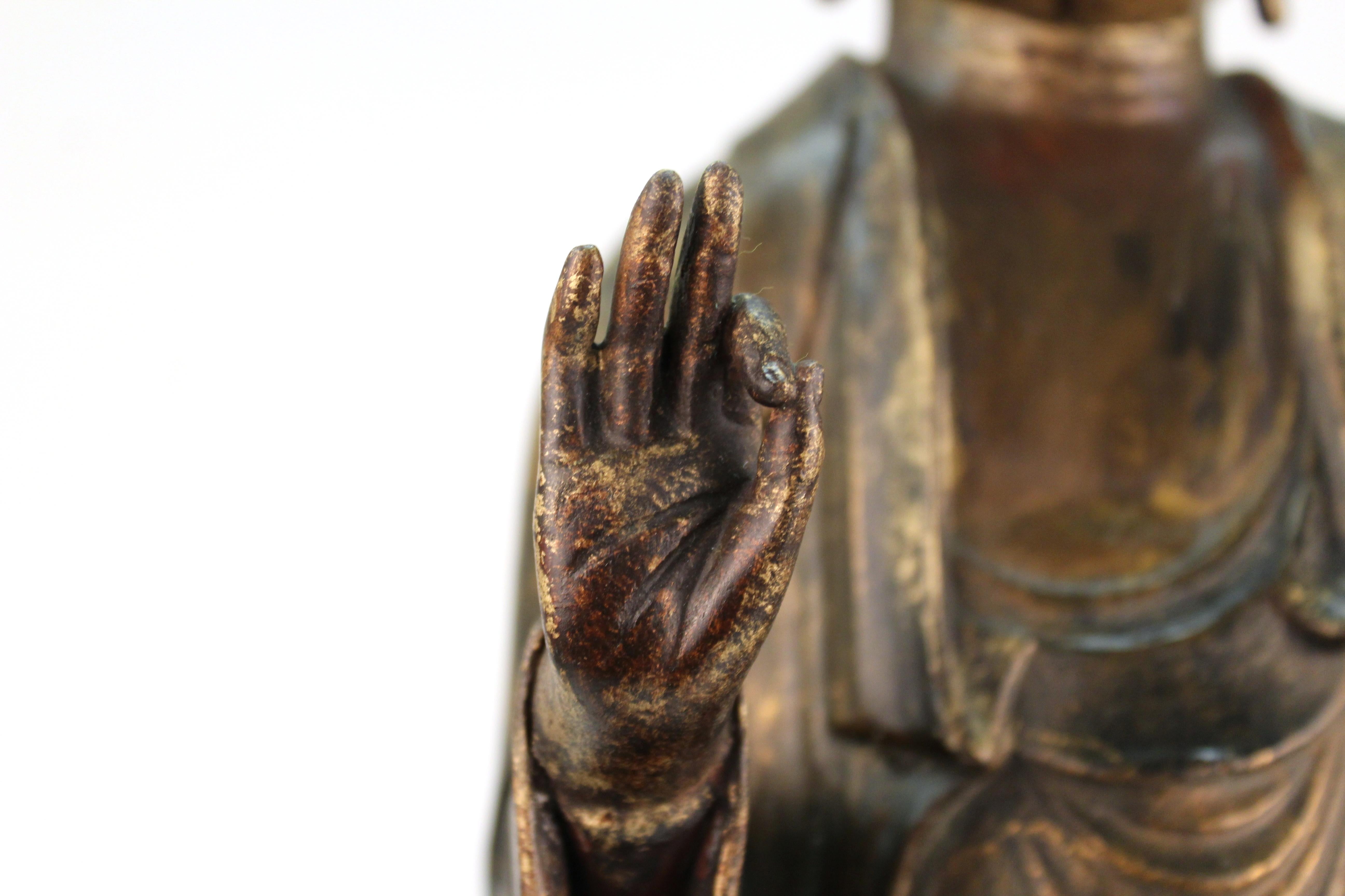 Figure de Bouddha en Bois Sculpté et Doré de la Période Muromachi japonaise Amida Nyorai 8