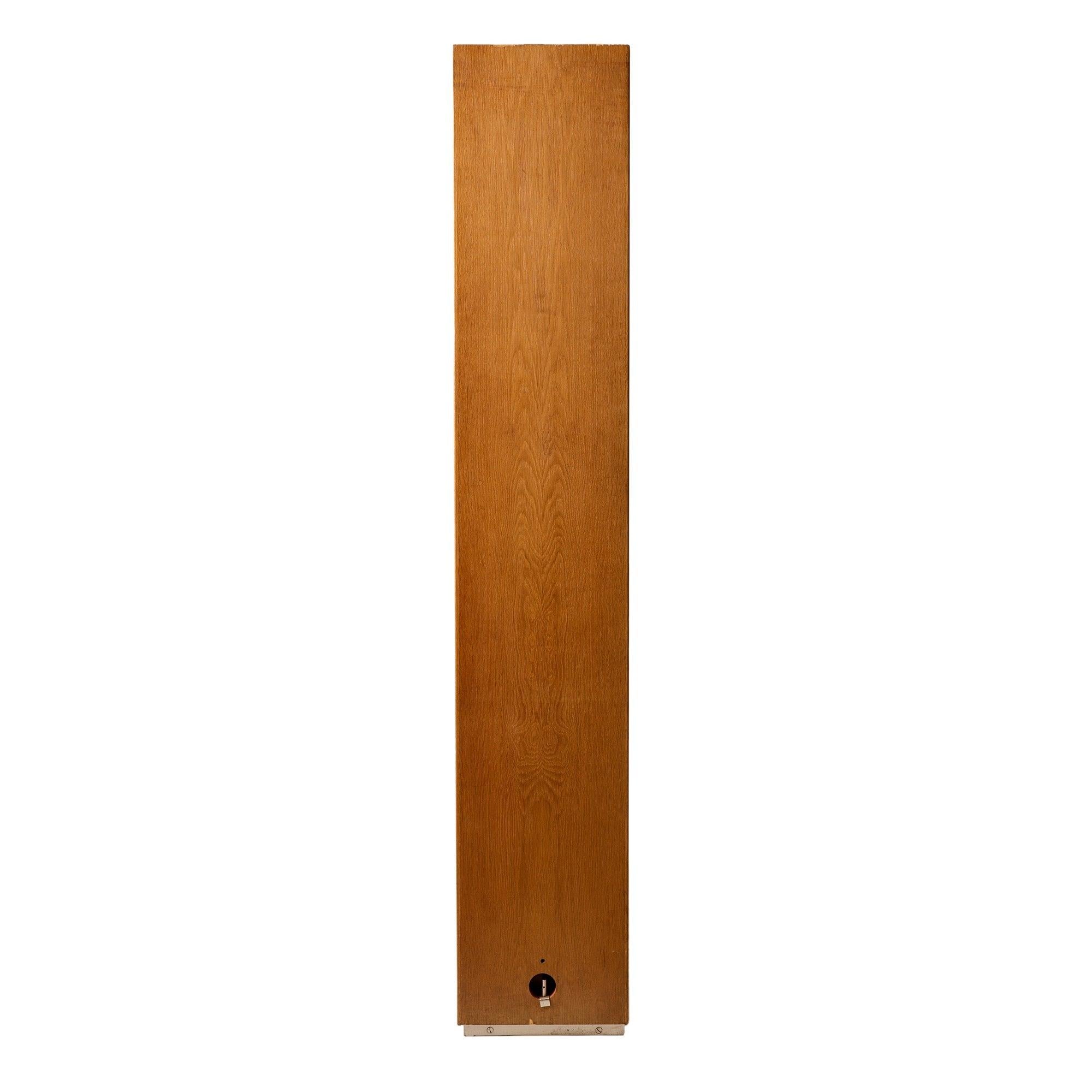 Murphy Bed by Hans J. Wegner for Ry Mobler In Excellent Condition For Sale In Sagaponack, NY
