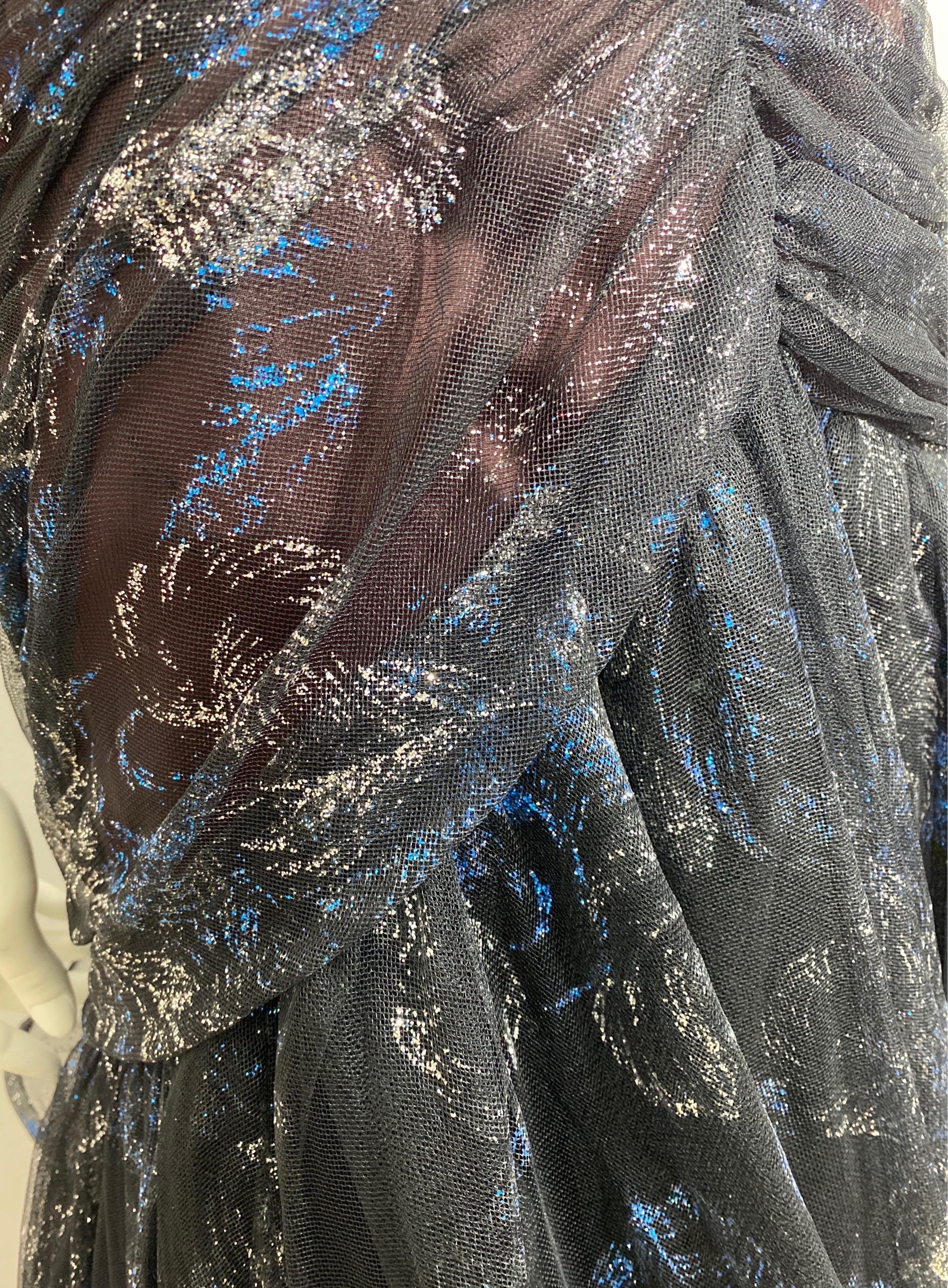 Murray Arbeid Début des années 1990 Robe en tulle noir et métal bleu et argent - Taille 6 4