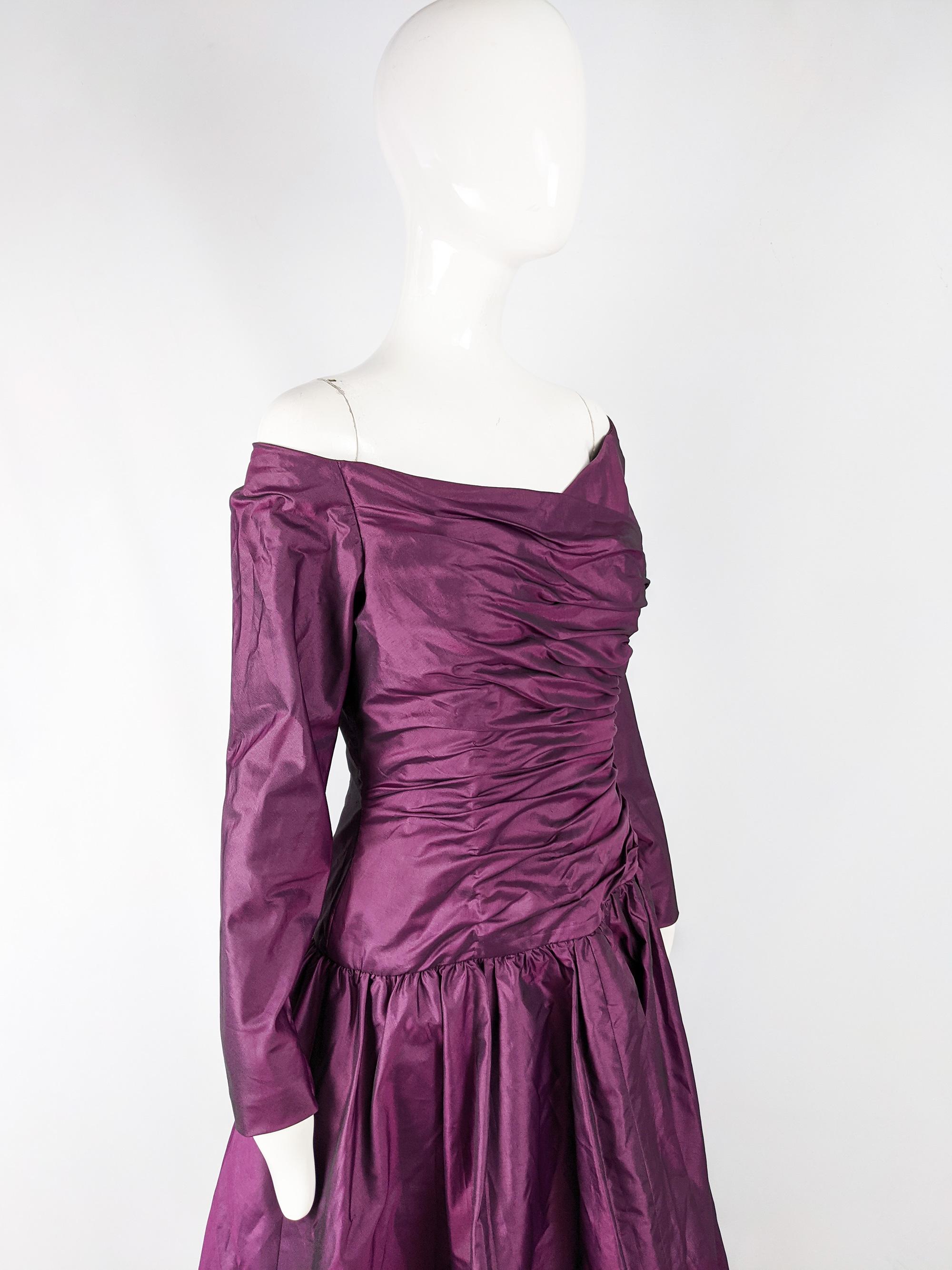 Murray Arbeid Vintage Purple Taffeta Formal Ball Evening Gown, 1980s In Good Condition For Sale In Doncaster, South Yorkshire
