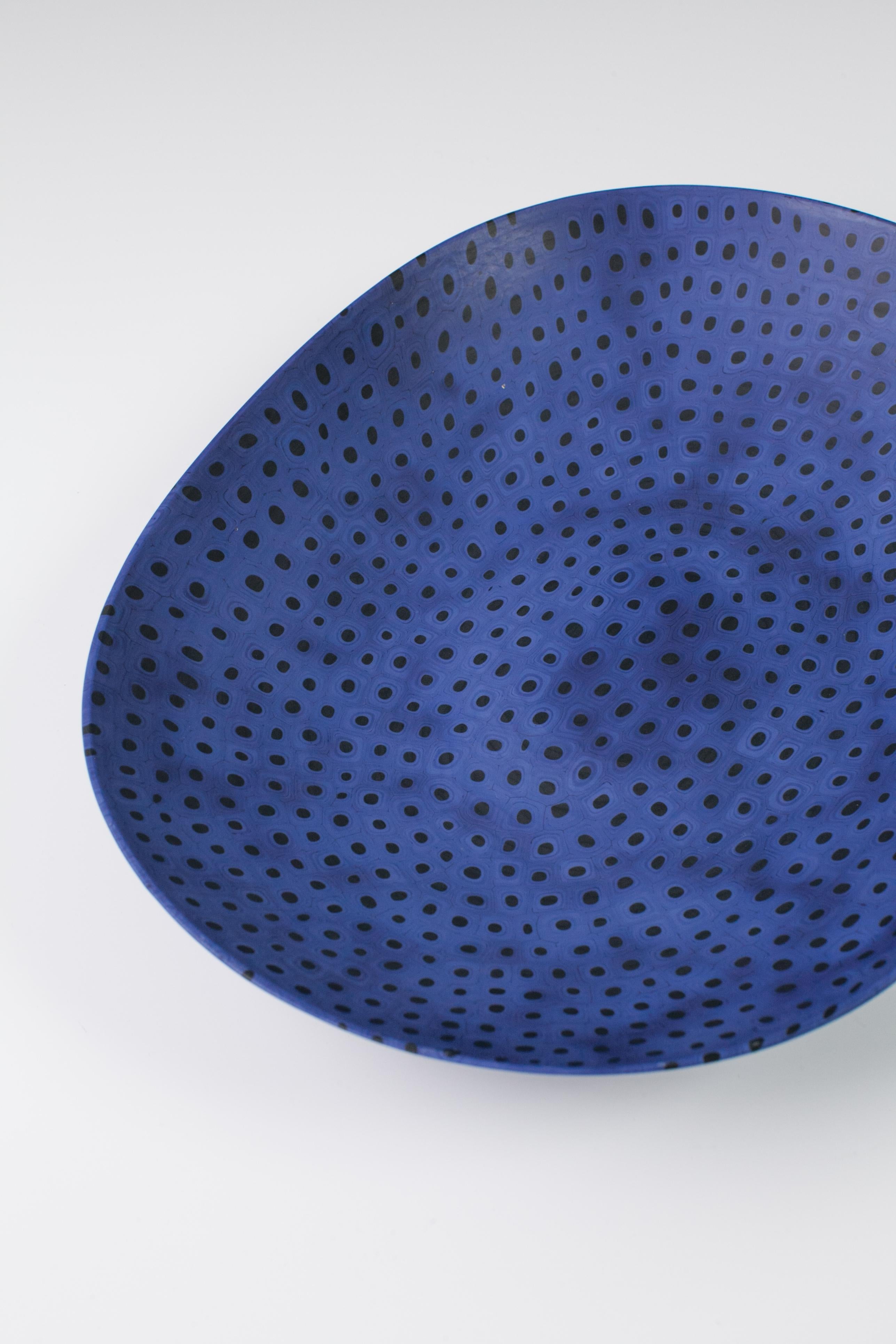 Black and blue plate designed by Carlo Scarpa made with the 