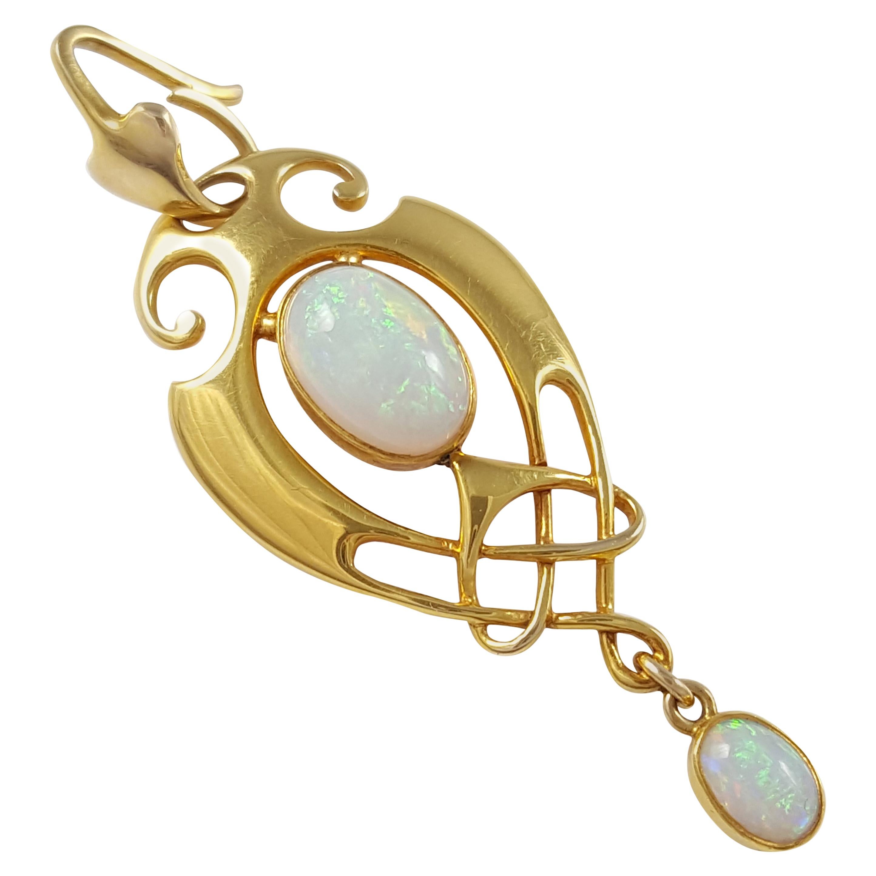 Murrle Bennett & Co. Art Nouveau Celtic Revival 15 Carat Gold and Opal Pendant