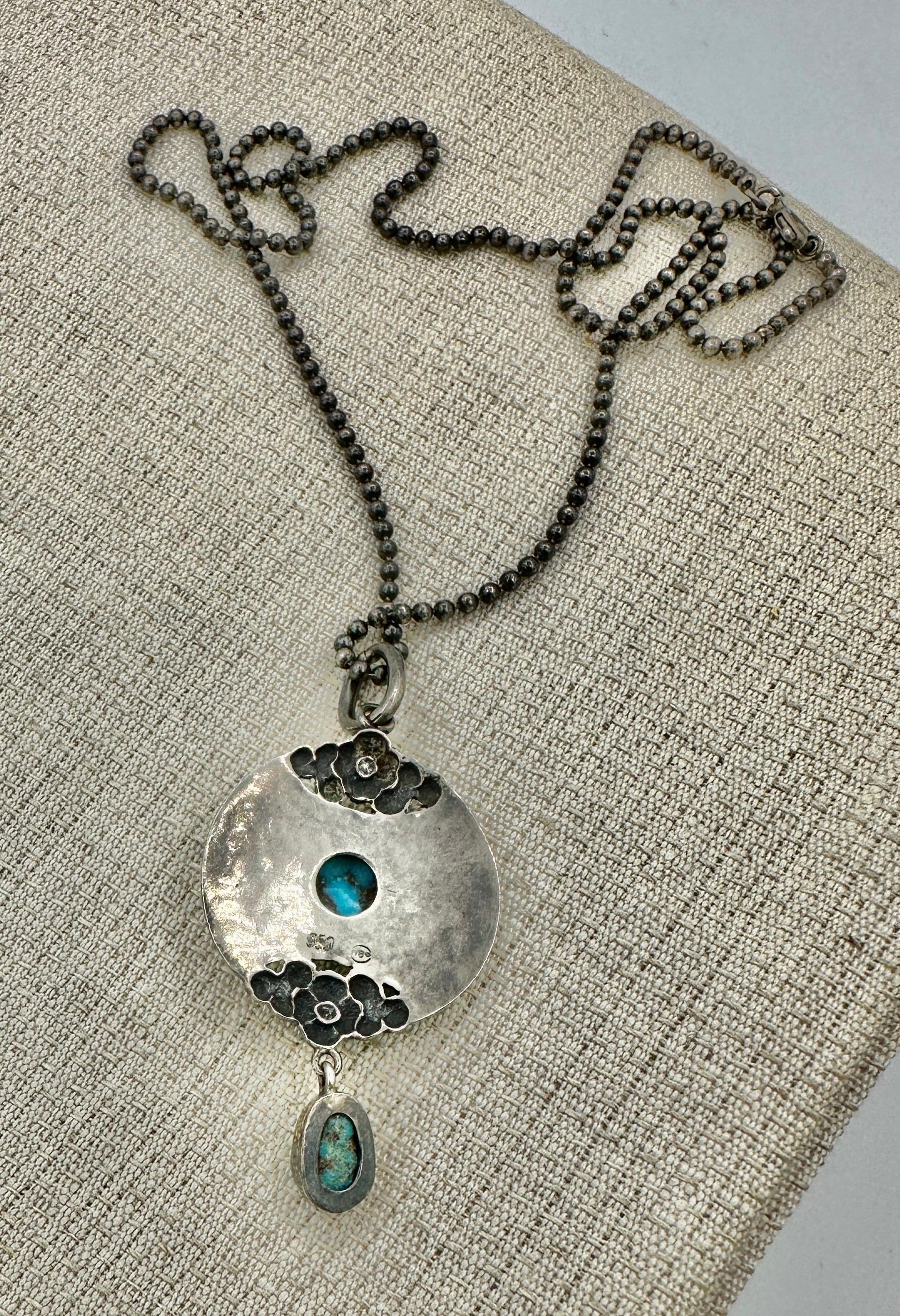 Murrle, Bennett & Co. Collana con ciondolo di turchese in argento di Arts And Crafts 1900 in vendita 4