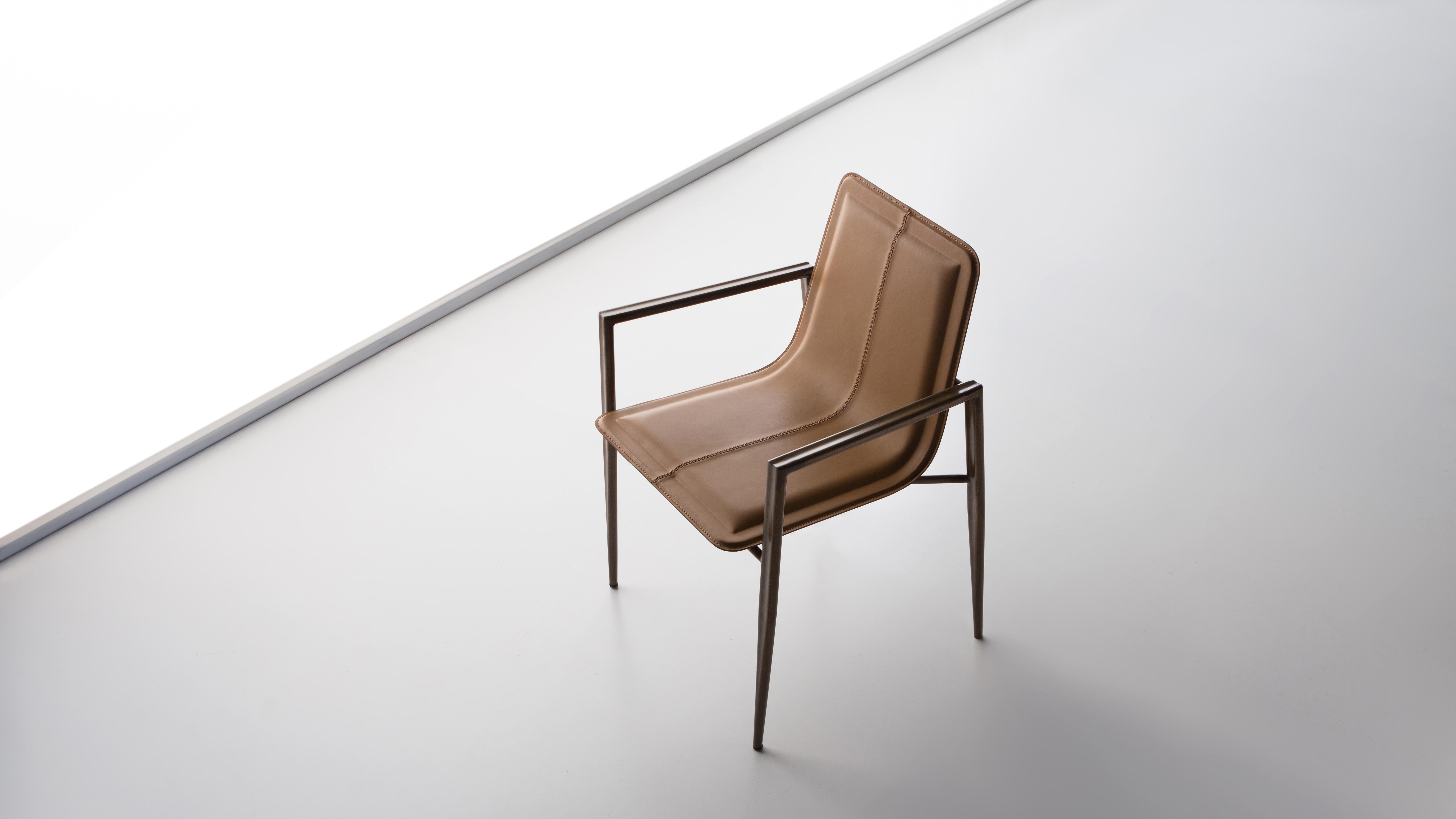 Post-Modern Musa Chair by Doimo Brasil For Sale
