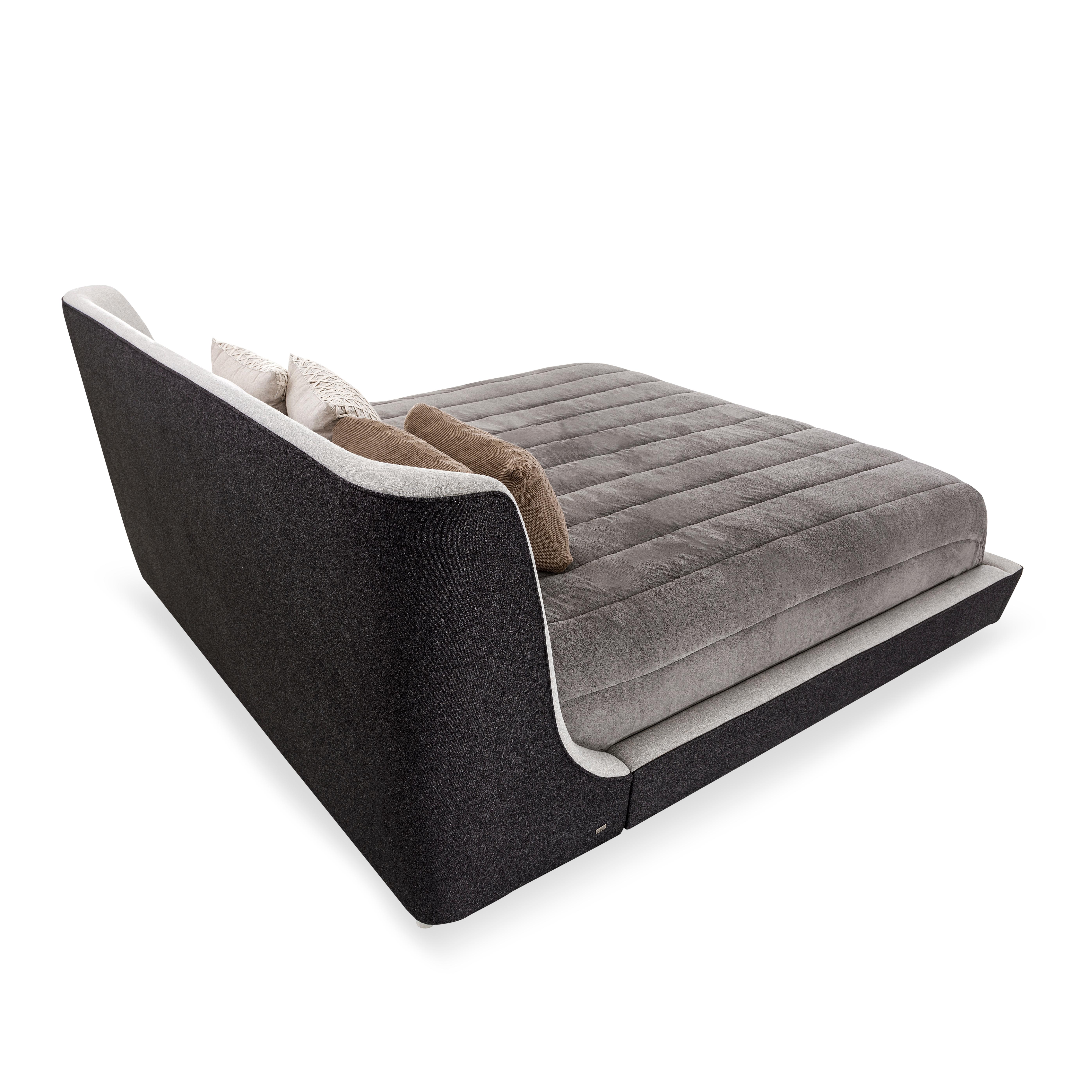 Brésilien Lit King Size combinaison de tissus anthracite et gris clair, Musa Collection en vente