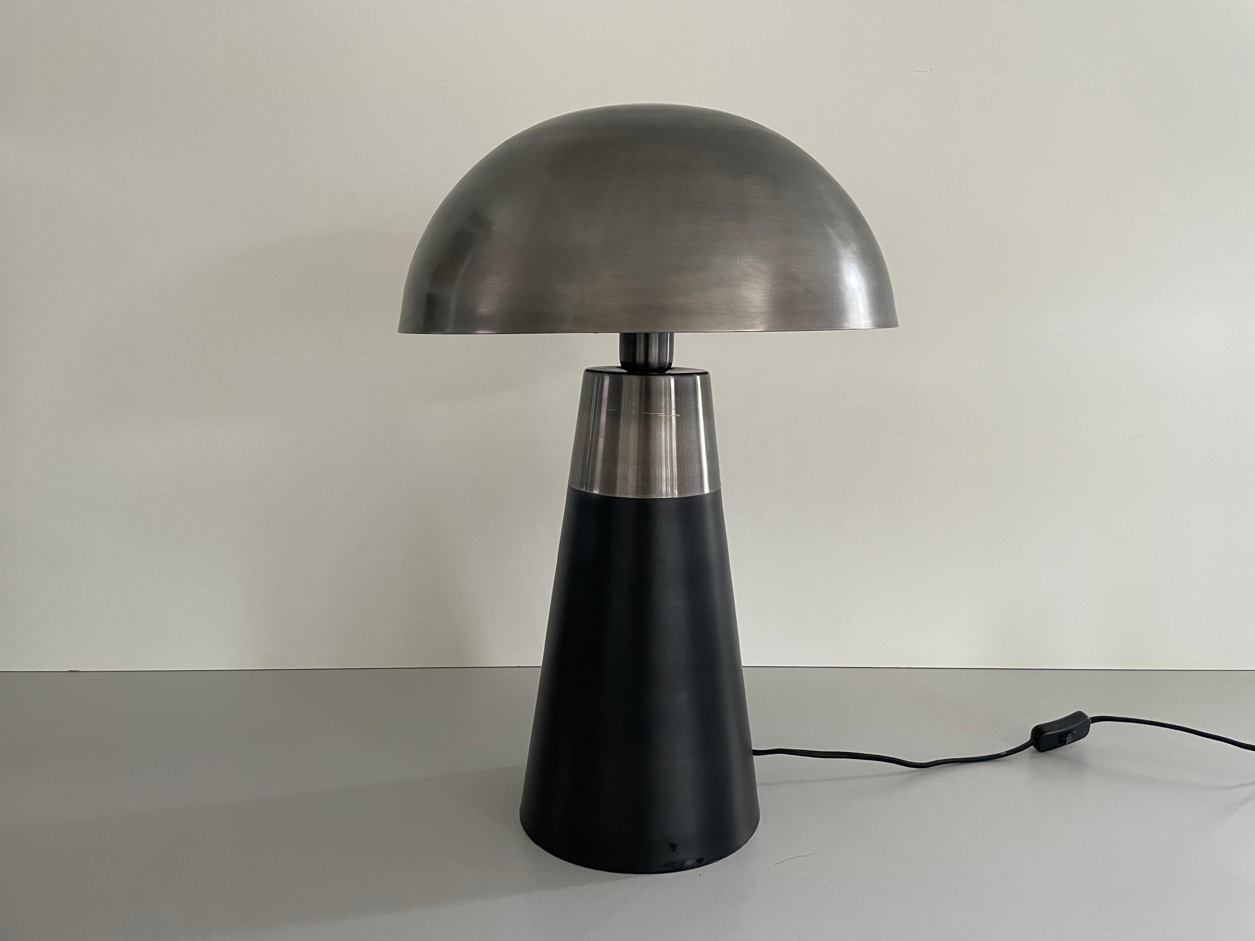 Muschroom and Conic Design Large Table Lamp by LAMBERT, 1980s, Germany In Excellent Condition For Sale In Hagenbach, DE