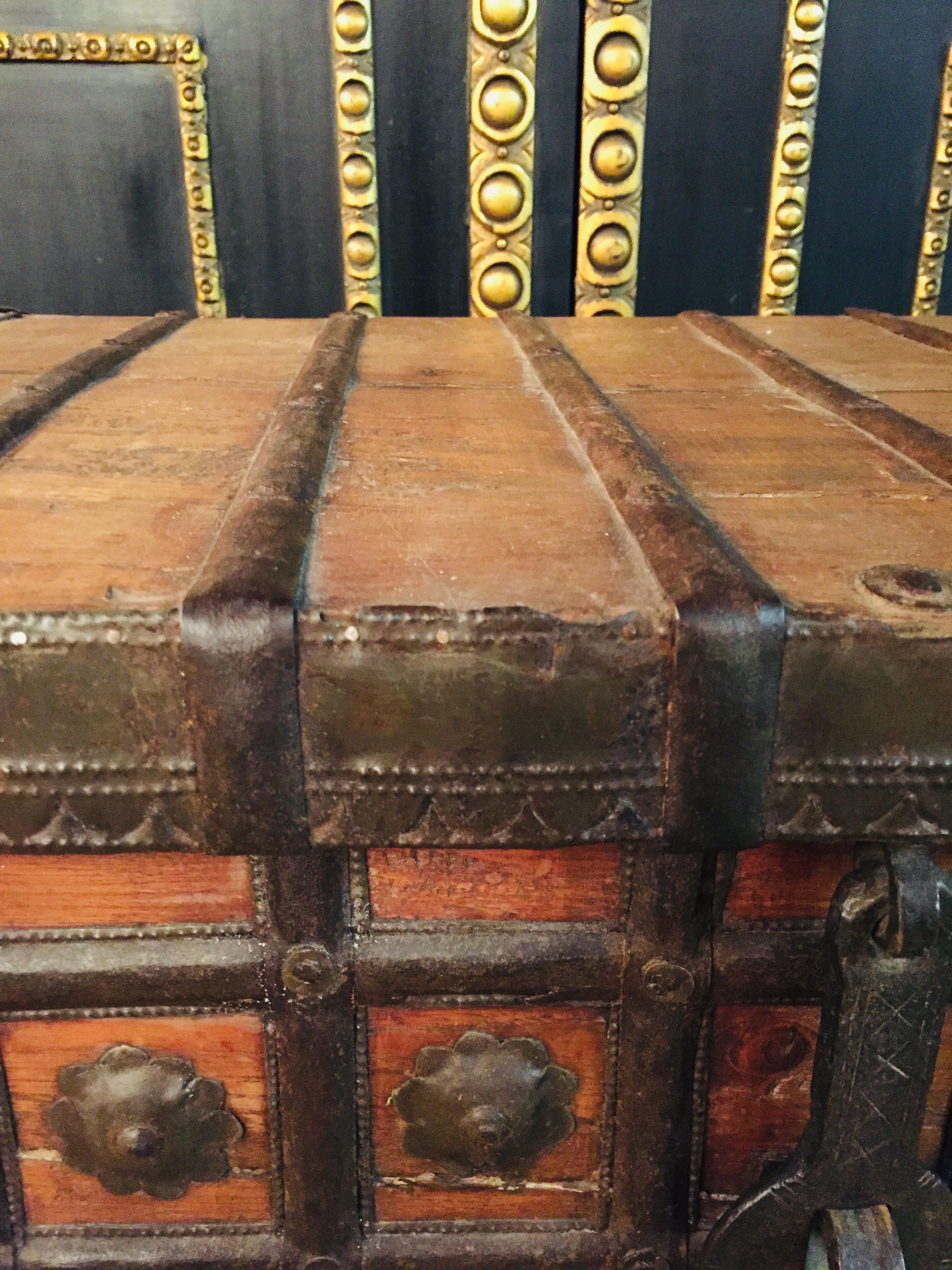 Cast Museale Antique Flat-Top Chest, circa 16th-17th Century