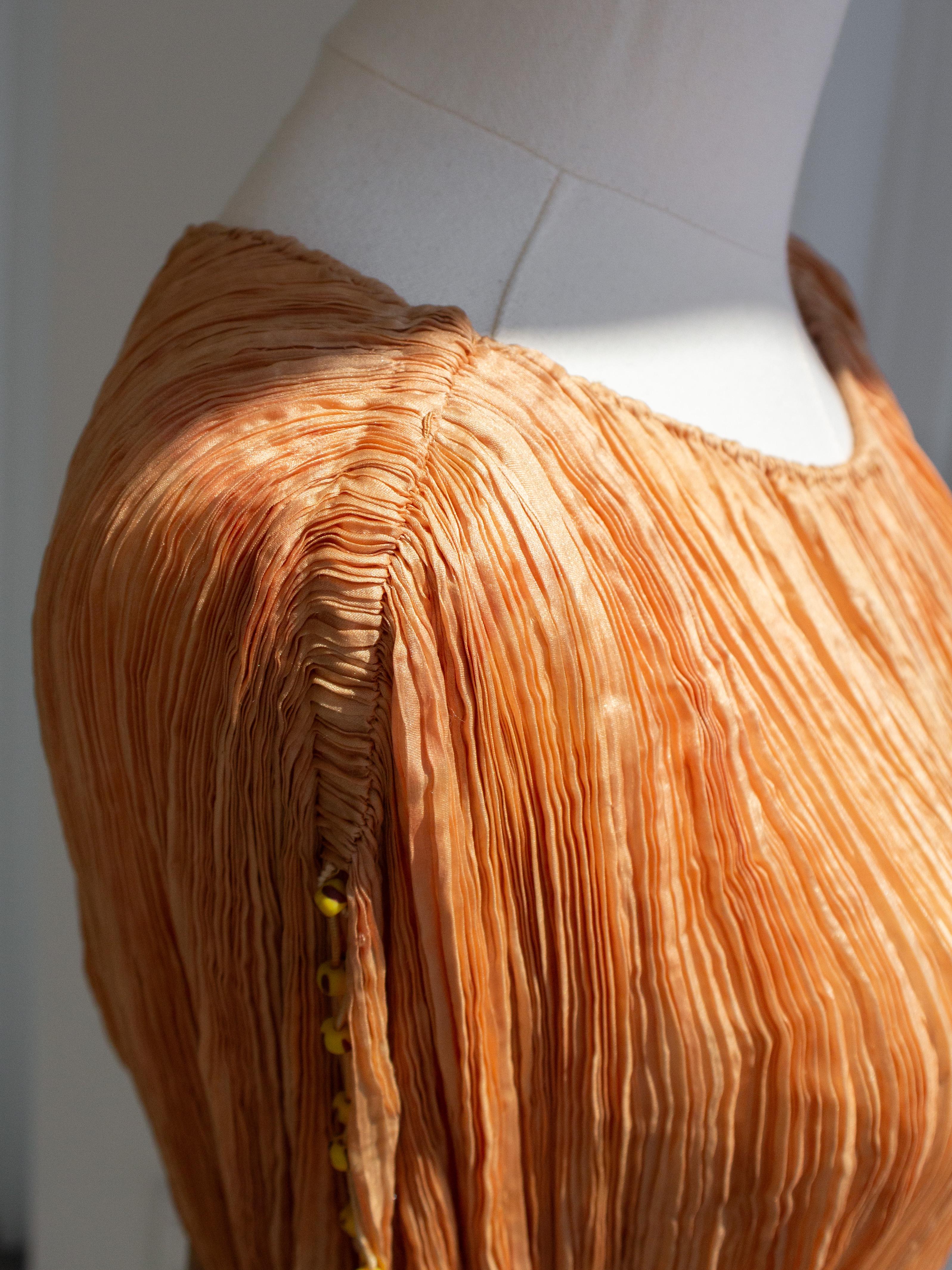 Museum 1920s Mariano Fortuny Delphos Amber Gold Pleated Silk Murano Gown For Sale 12