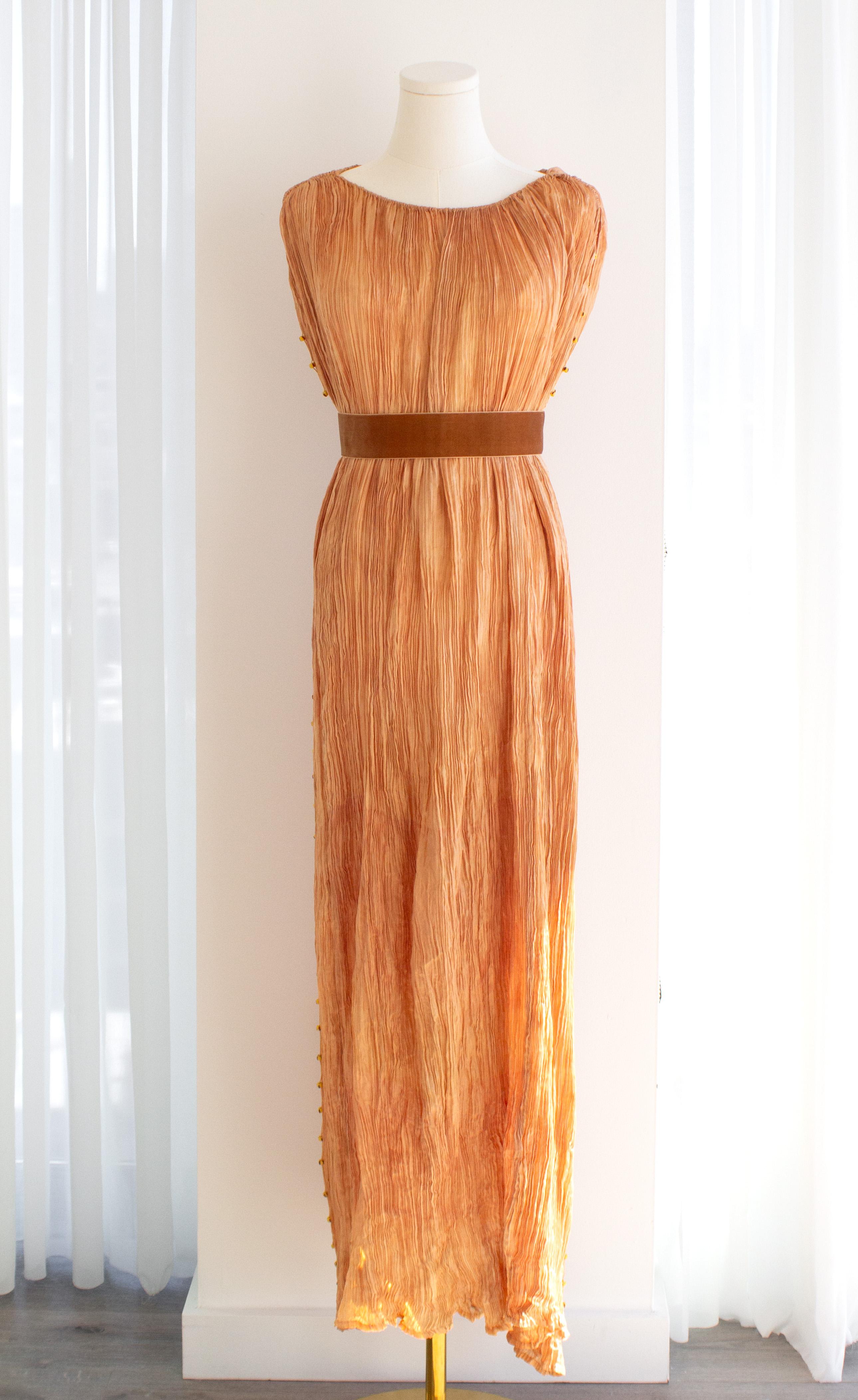 Museum 1920s Mariano Fortuny Delphos Amber Gold Pleated Silk Murano Gown For Sale 2