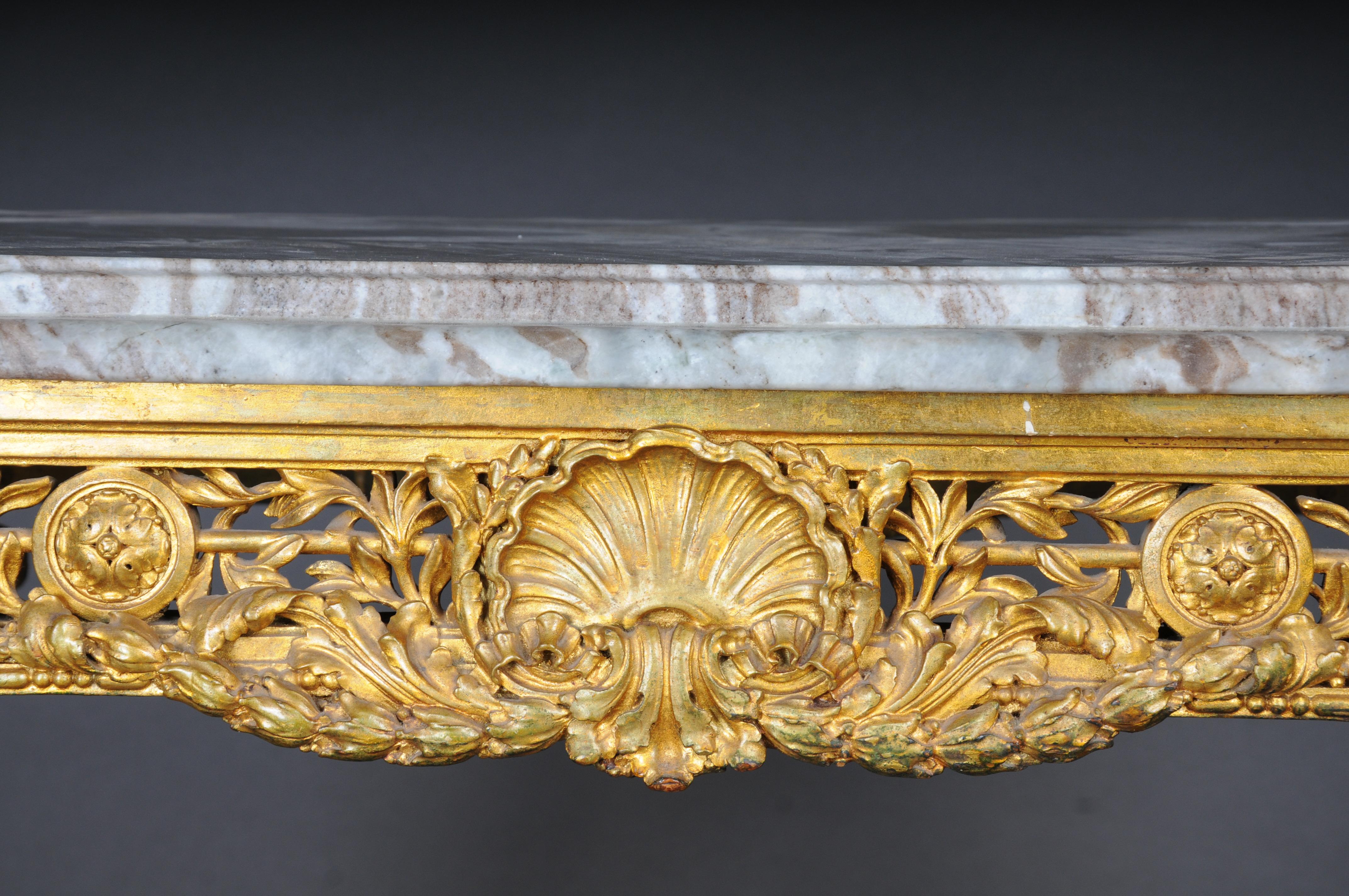 Mesa de centro/consola antigua de museo dorada con mármol hacia 1860, París siglo XIX en venta