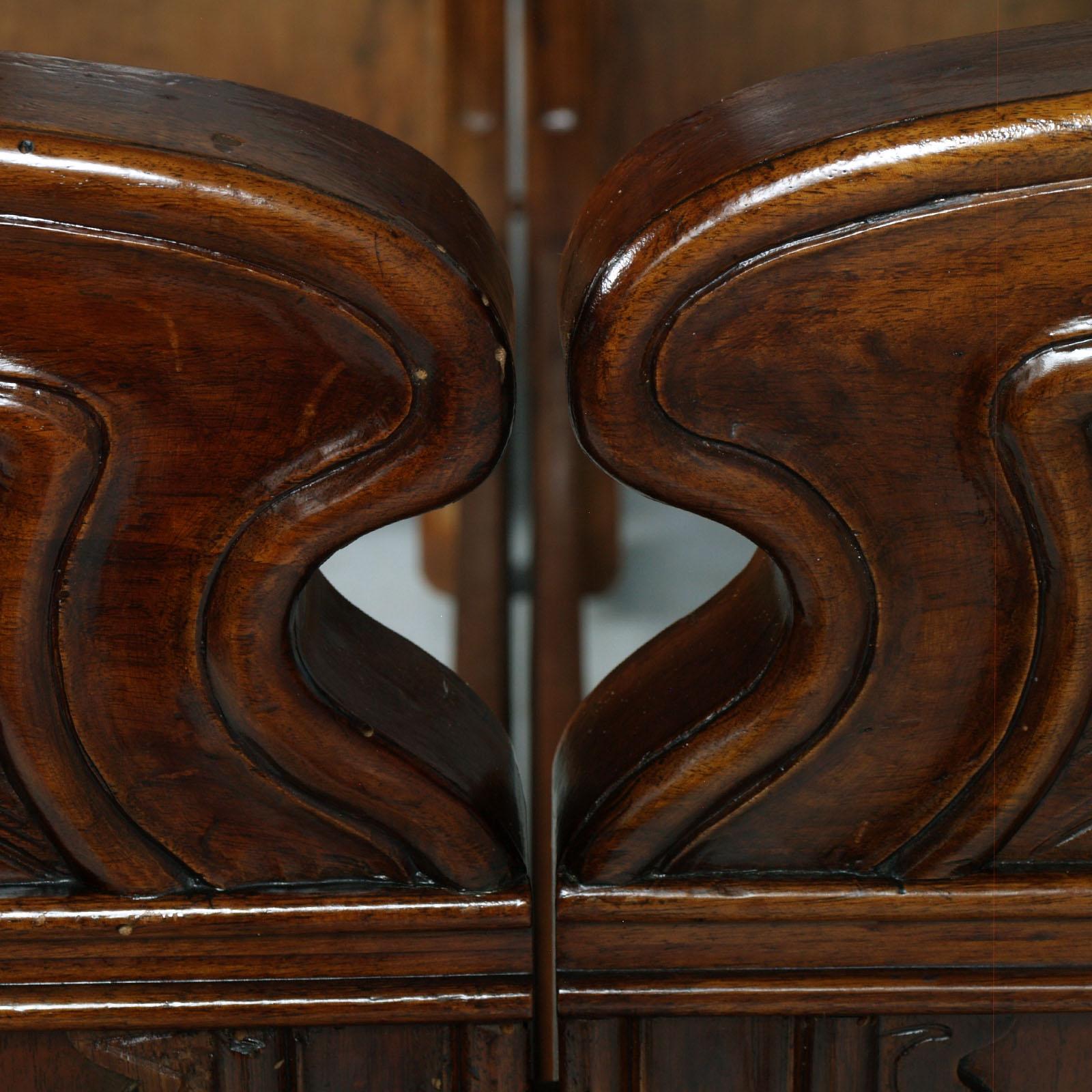19th Century Art Nouveau Pair of Beds, by Vincenzo Cadorin Venezia, Hand-carved Walnut  For Sale