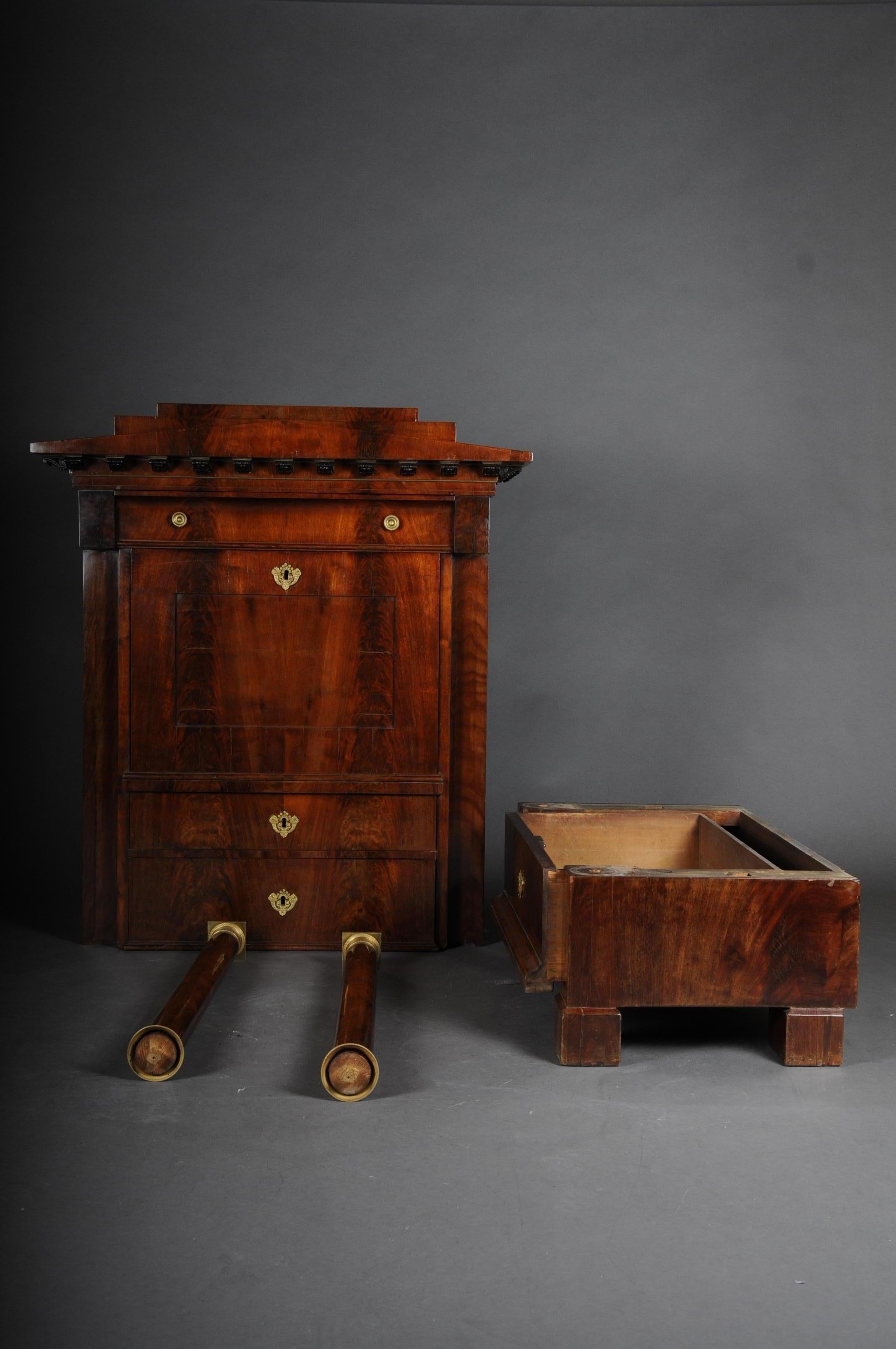 Museum Biedermeier Secretary Signed by Adolph Friedrich Voigt, circa 1825 For Sale 2