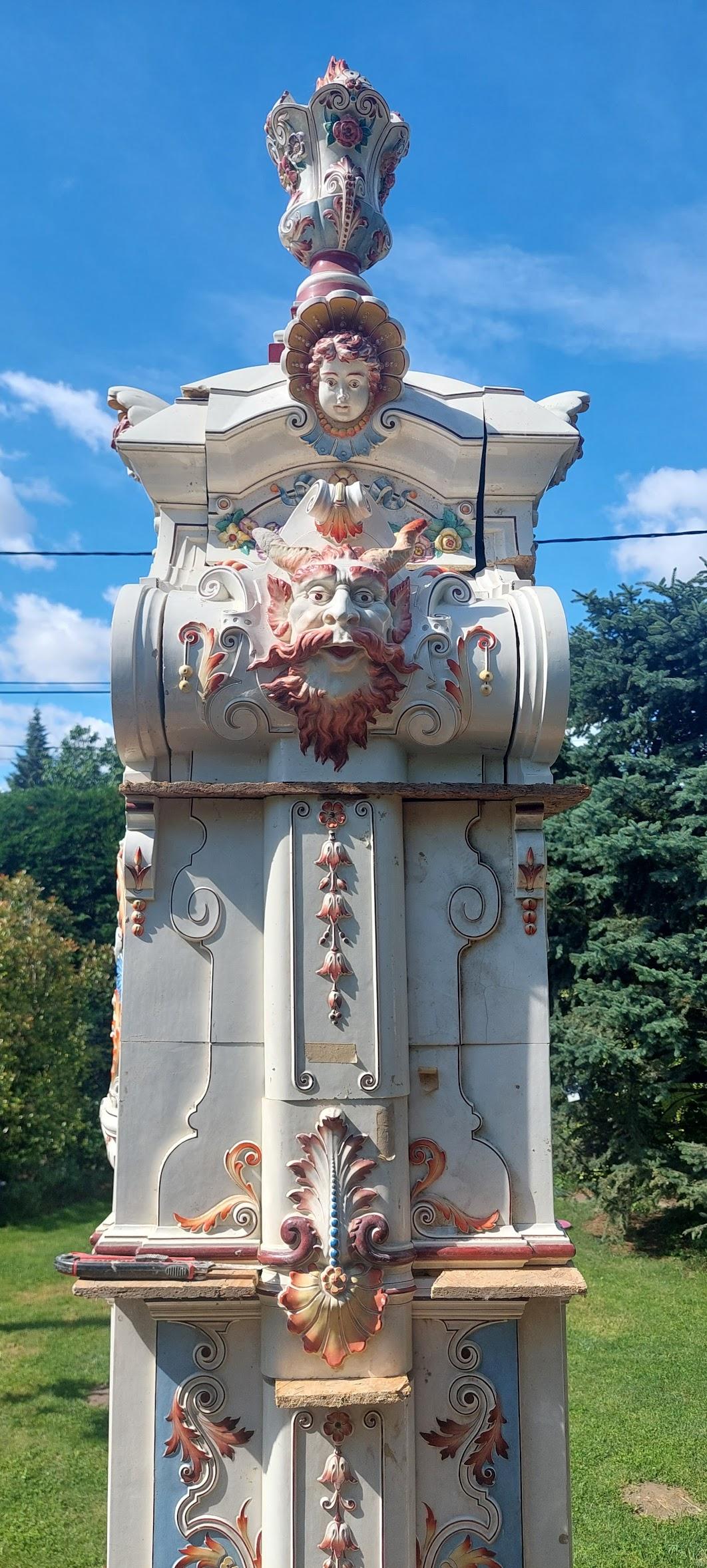 Cerámica de museo probablemente Villeroy & Boch, Alemania, década de 1890 en venta 10