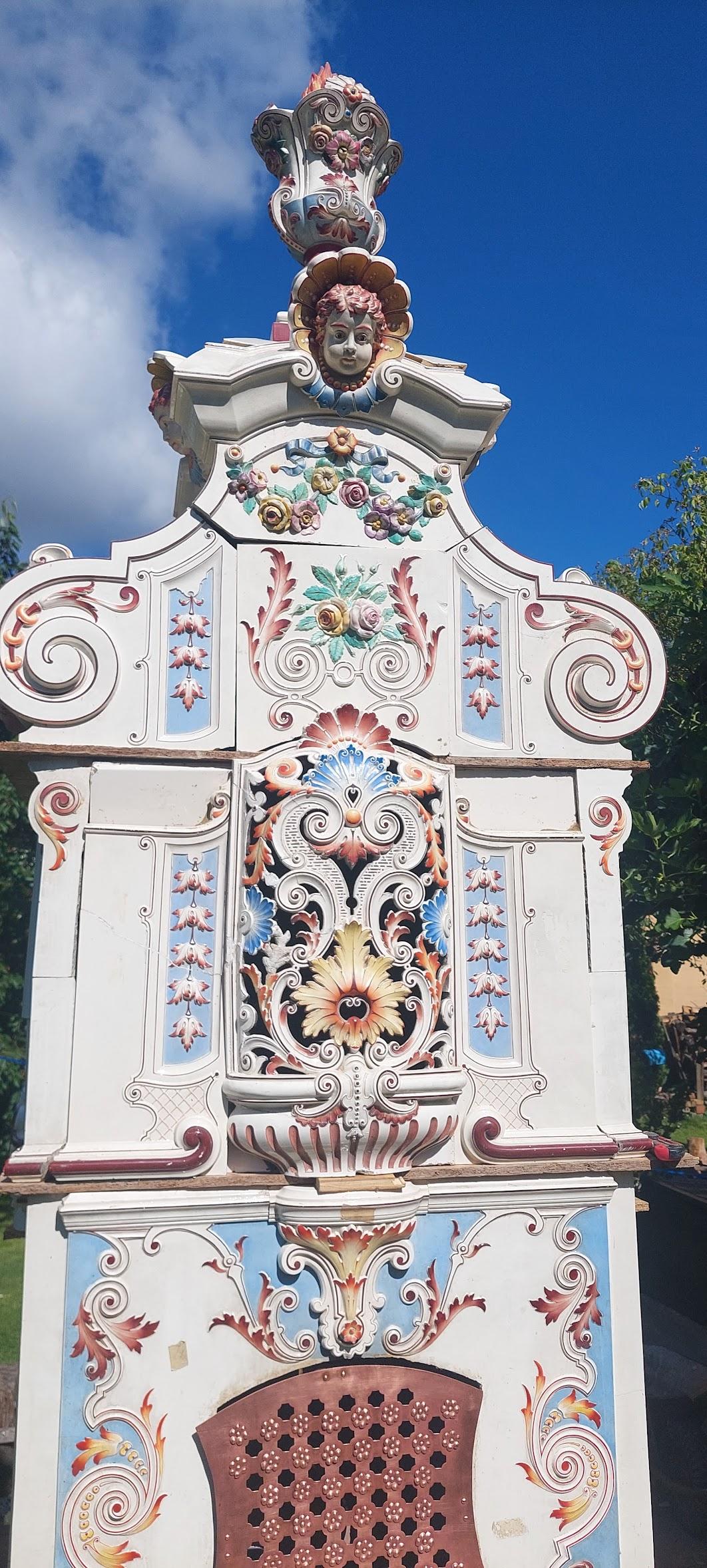 Cerámica de museo probablemente Villeroy & Boch, Alemania, década de 1890 Renacimiento barroco en venta