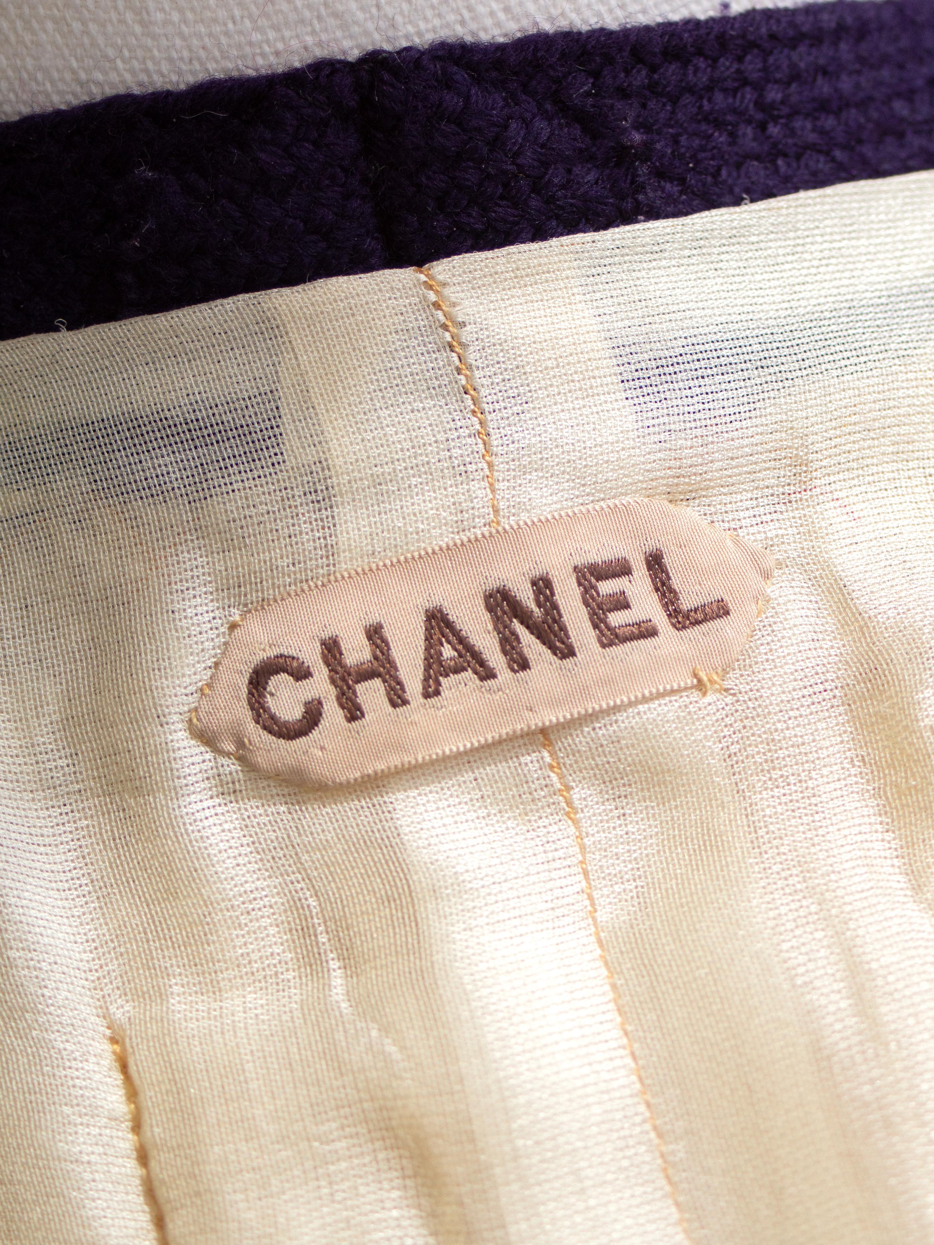 Museum Chanel 1964 Haute Couture Coco Gabrielle Ecru Tweed Gold Lion Jacke im Angebot 13