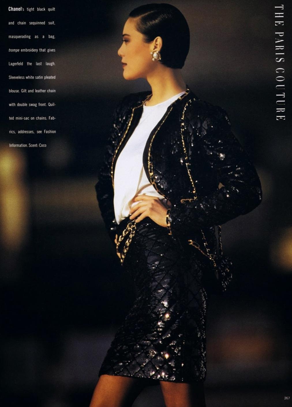Museum Chanel Haute Couture H/W 1986 Schwarz Gold Pailletten Lesage Jacke Rock Anzug im Angebot 3