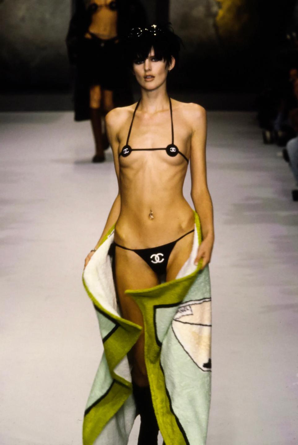 Museum Chanel Spring 1996 Micro bikini For Sale 10
