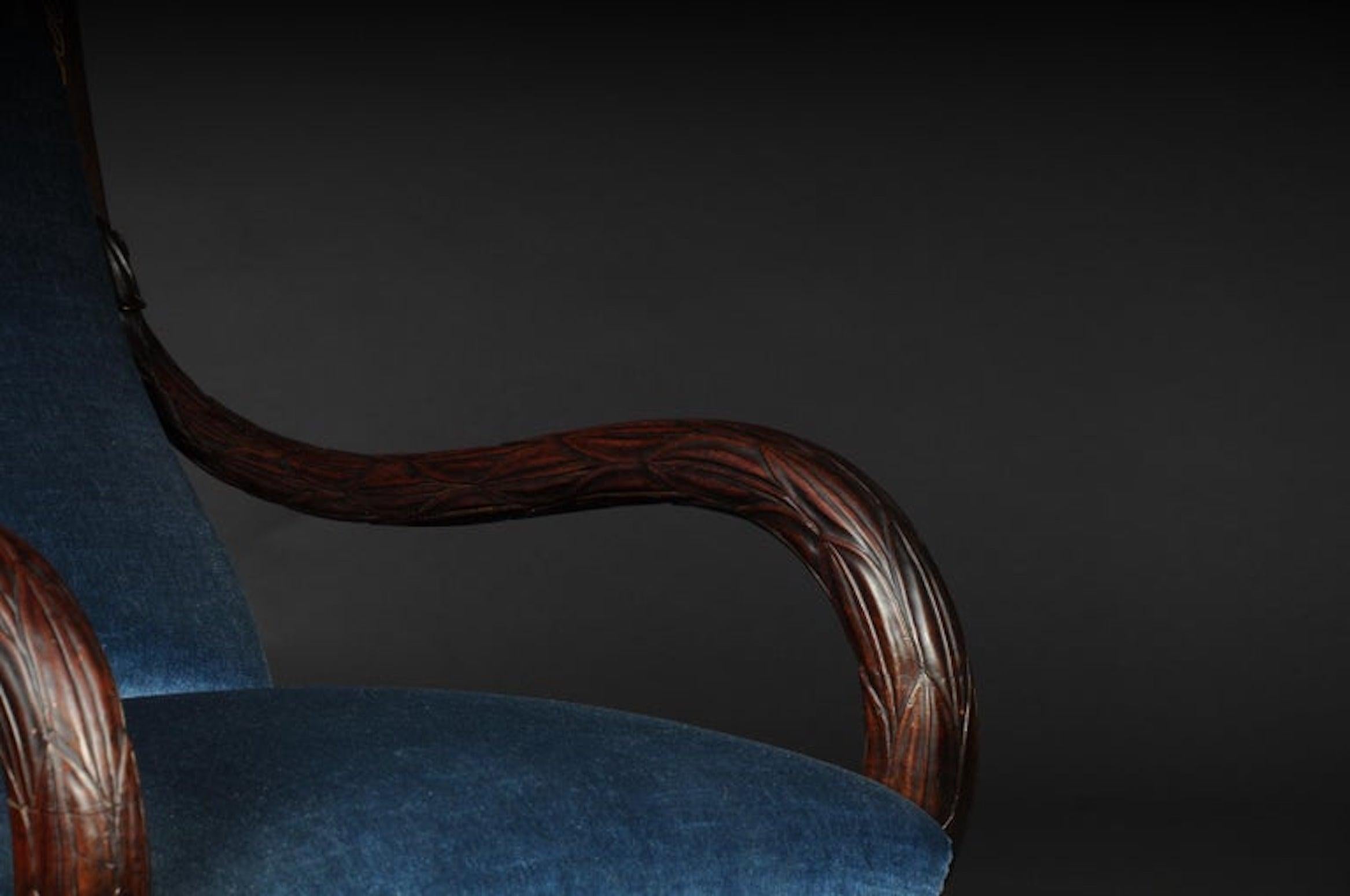 Museum Court Empire Armchair circa 1830, Mahogany In Good Condition For Sale In Berlin, DE