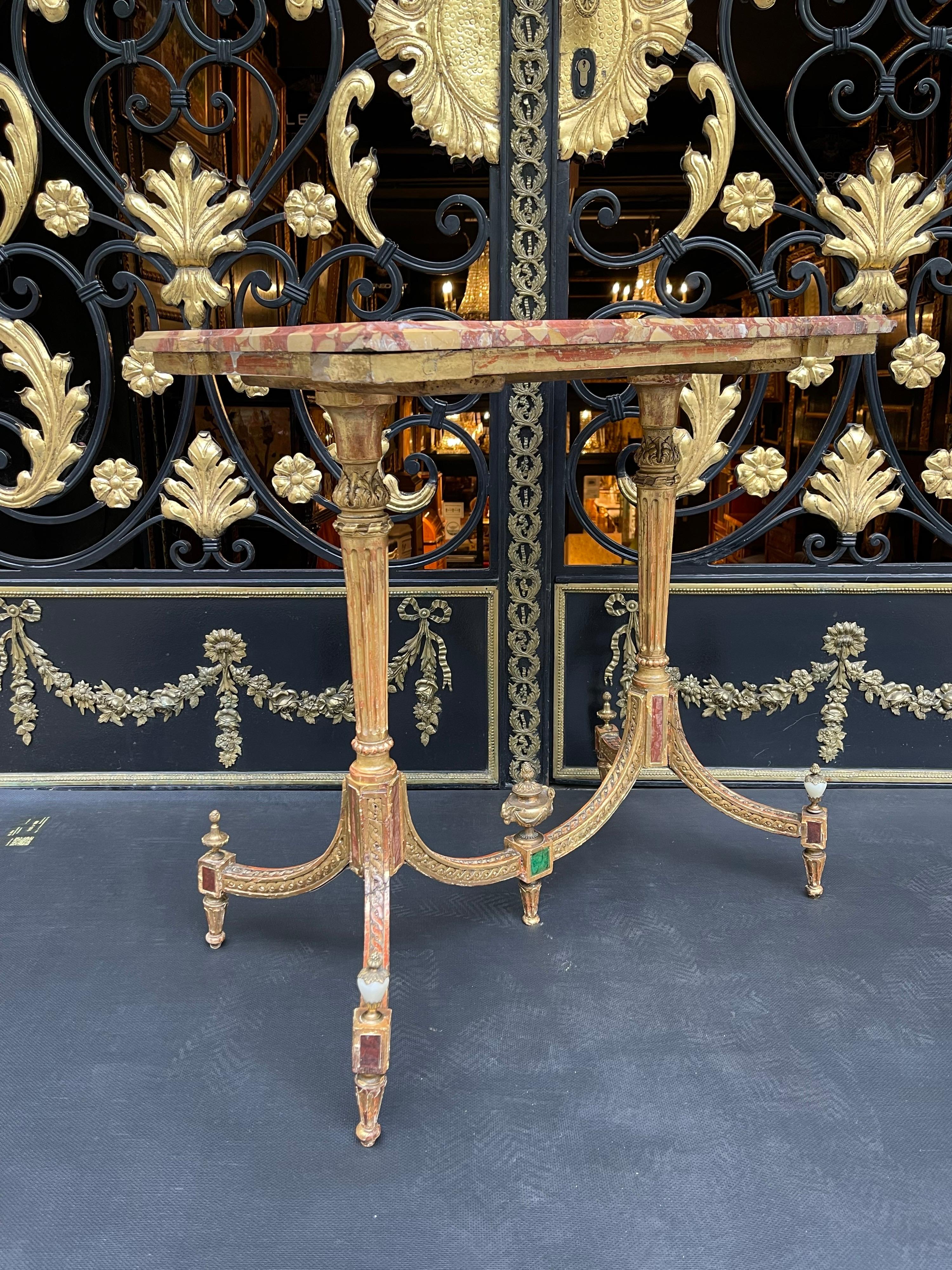 Museum Louis XVI table / side table, Russia around 1790, gold-plated

Unique museum side table around 1790. Probably Russia / Scandinavia. Solid oak gilded and very finely carved.

Extremely detailed ornate. Four curved legs each crowned with an