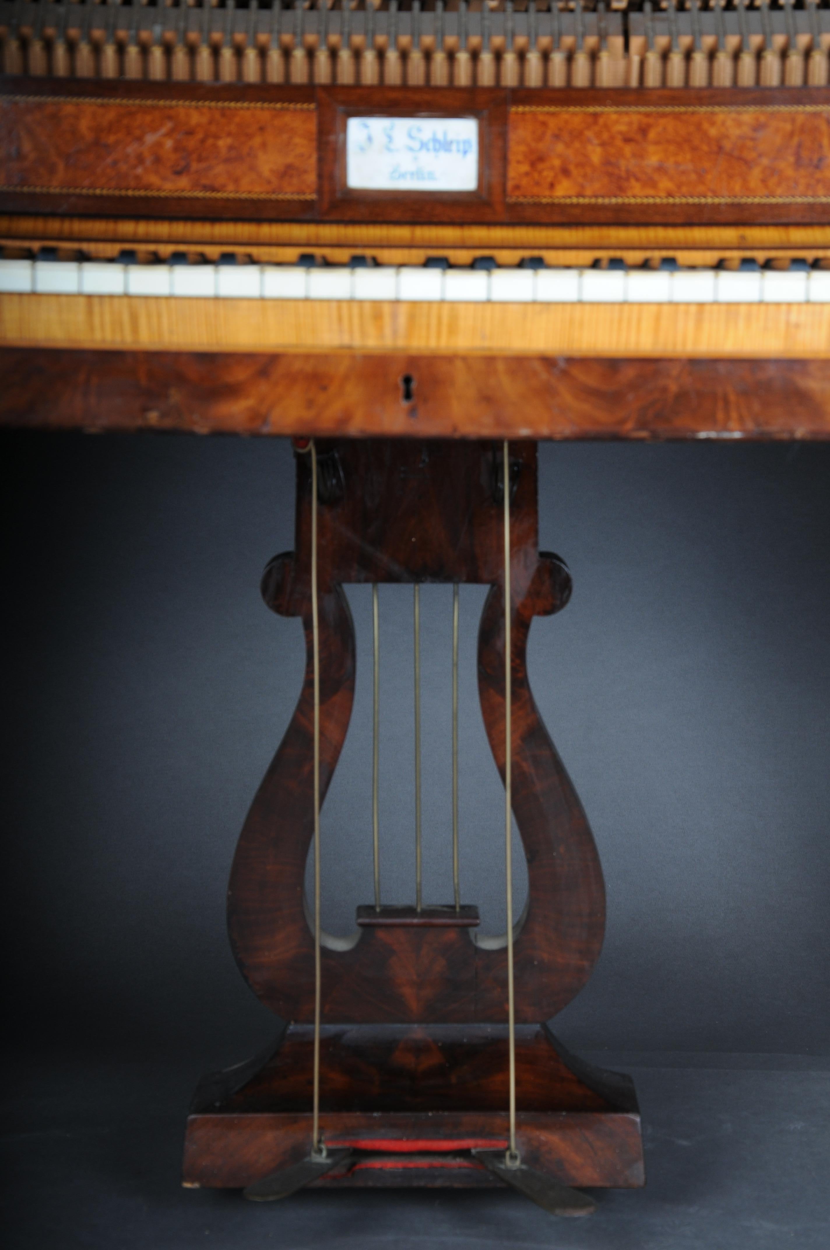Museum Lyre Grand Piano by J.C Schleip Berlin from 1825, Empire For Sale 9