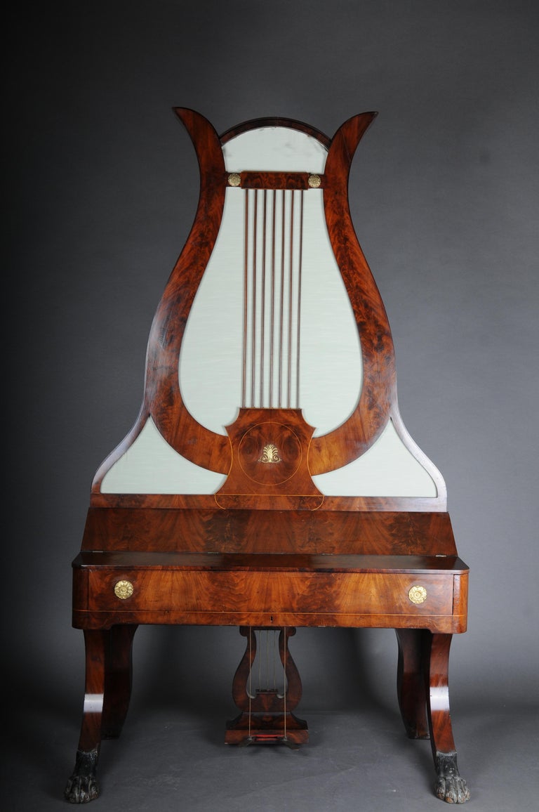 Museum Lyre Grand Piano by J.C Schleip Berlin from 1825, Empire For