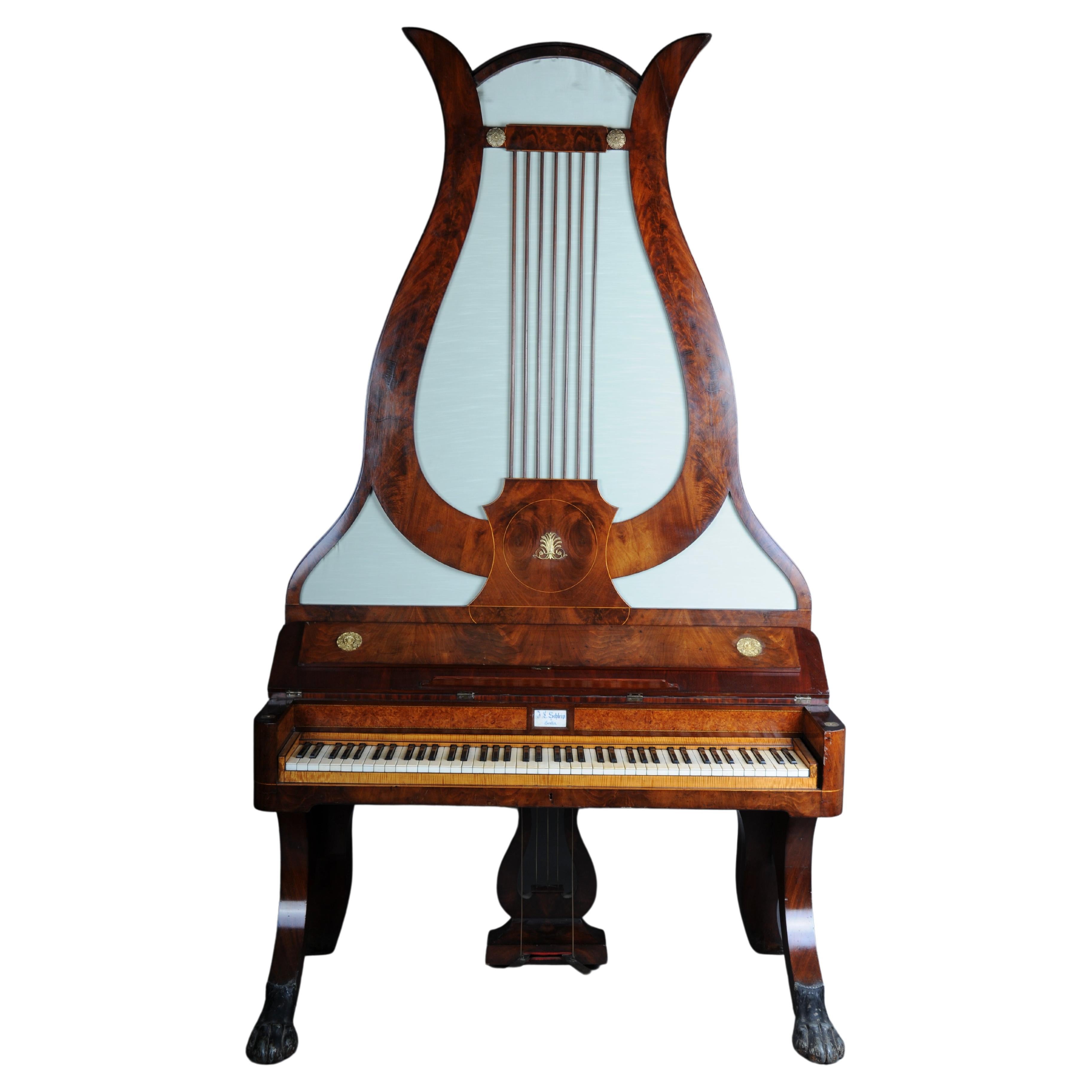 Museum Lyre Grand Piano by J.C Schleip Berlin from 1825, Empire For Sale