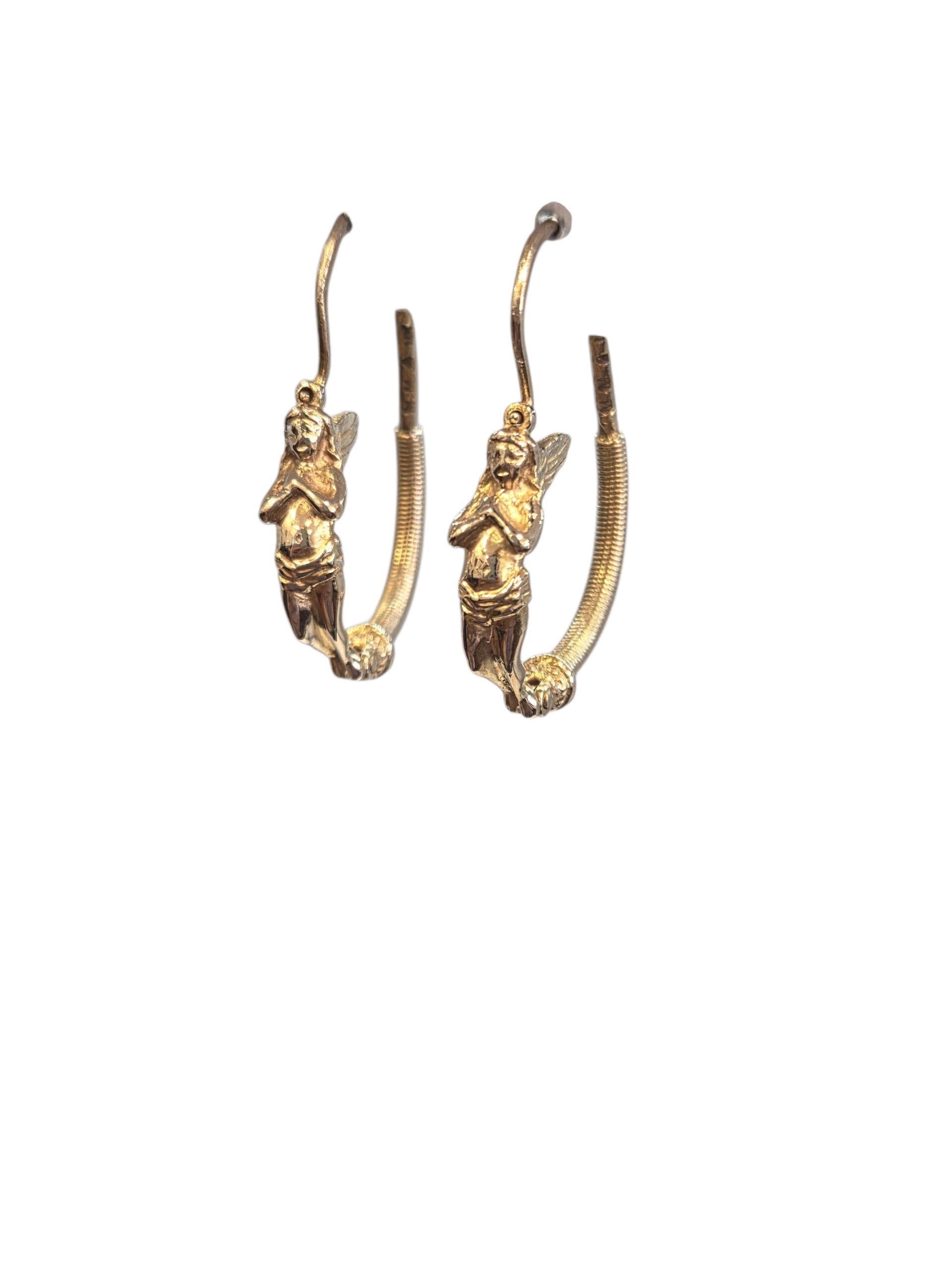 Musée d'Art Moderne Boucles d'oreilles grecques en or jaune 14K Ange Fée #23828 en vente 5